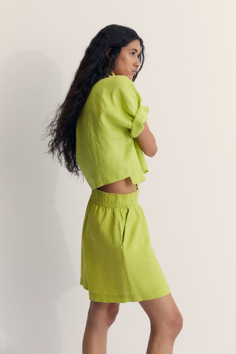 High Waist Shorts | H&M (US + CA)