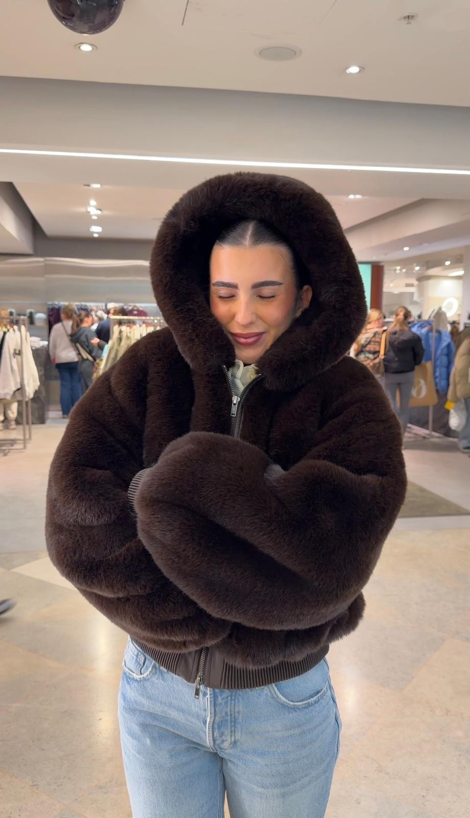 🐻🤎


Fur Coat, Winter Coat, Brown Fur 

#LTKautumn #LTKfestive #LTKwinter