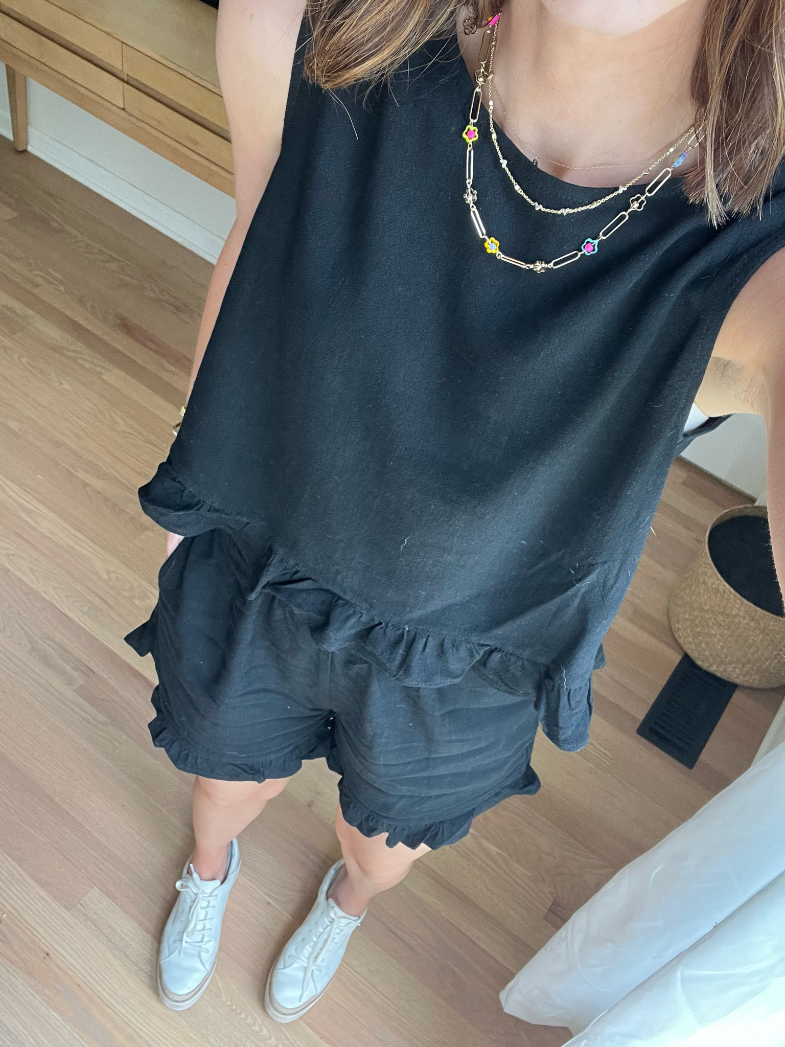 Two piece set : wearing s
Platform sneakers : fit tts 



#LTKSeasonal #LTKFind #LTKshoecrush