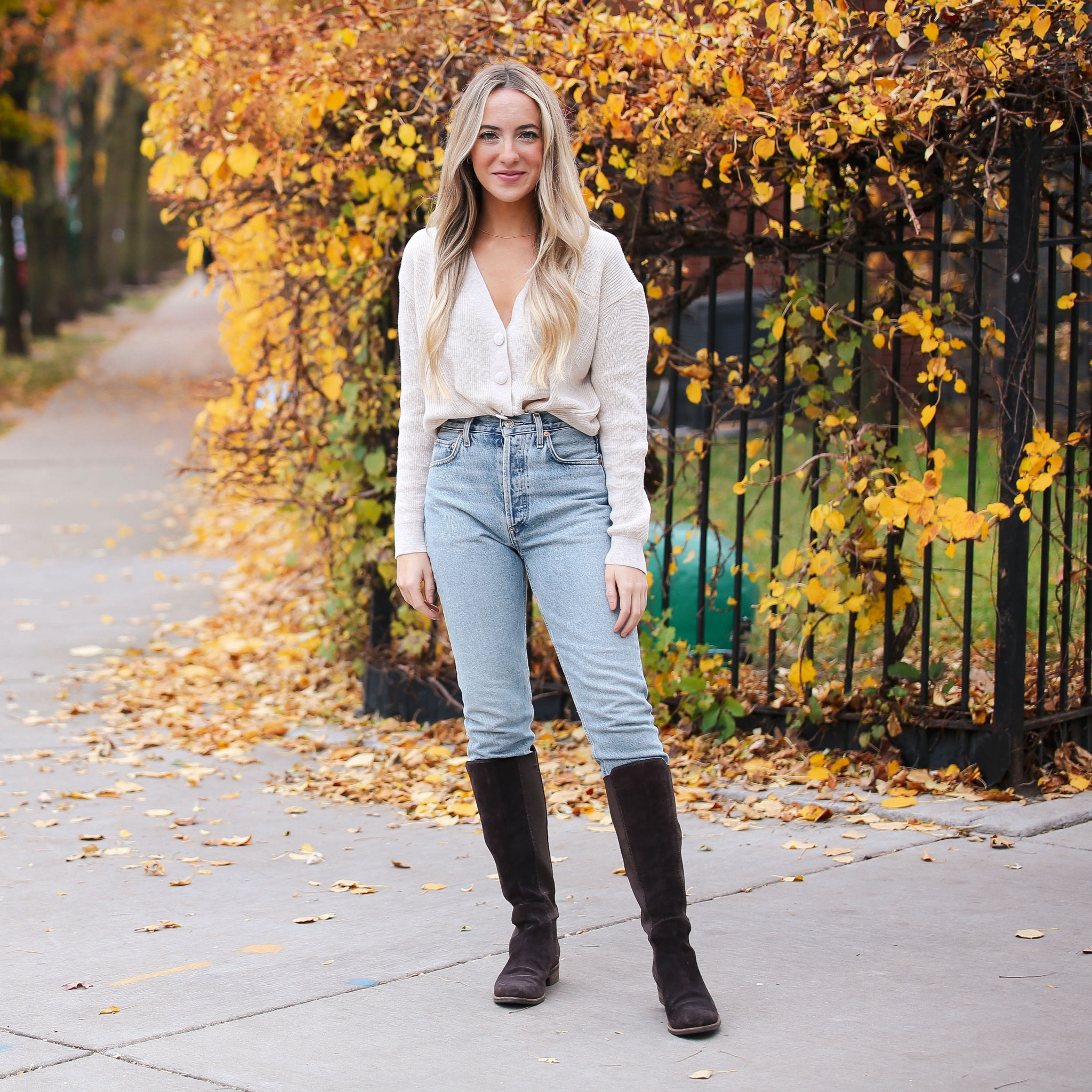 sweater and boots outfit: rounded up brown fall boots for this season 

brown boots, fall fashion, fall outfit, sweat knit, autumn outfit, Chicago outfit, 

#LTKShoeCrush #LTKFallSale #LTKSeasonal