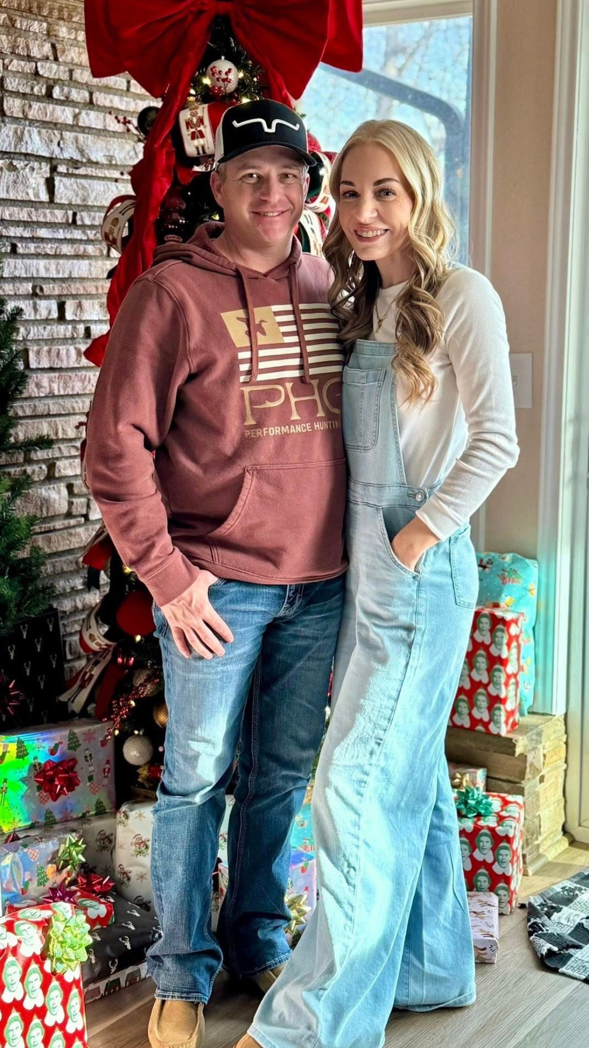 These wide leg overalls are some of my FAVORITE! 

#LTKHoliday #LTKSaleAlert #LTKootd