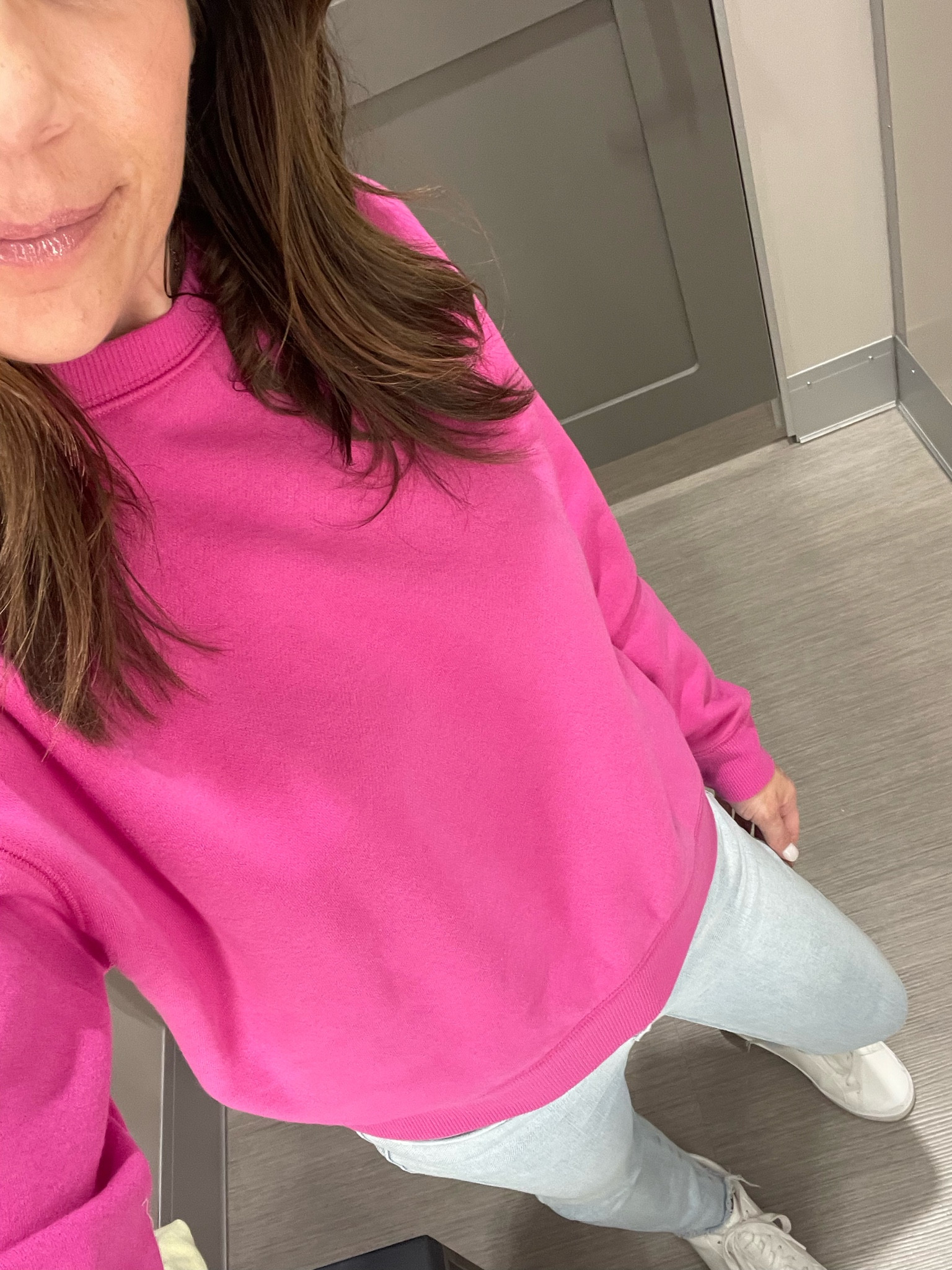 This cropped sweatshirt from Target is perfect for a casual look with a pop of color.  Paired with Good American Jeans & white sneakers from Target.

#LTKunder50 #LTKFind #LTKstyletip