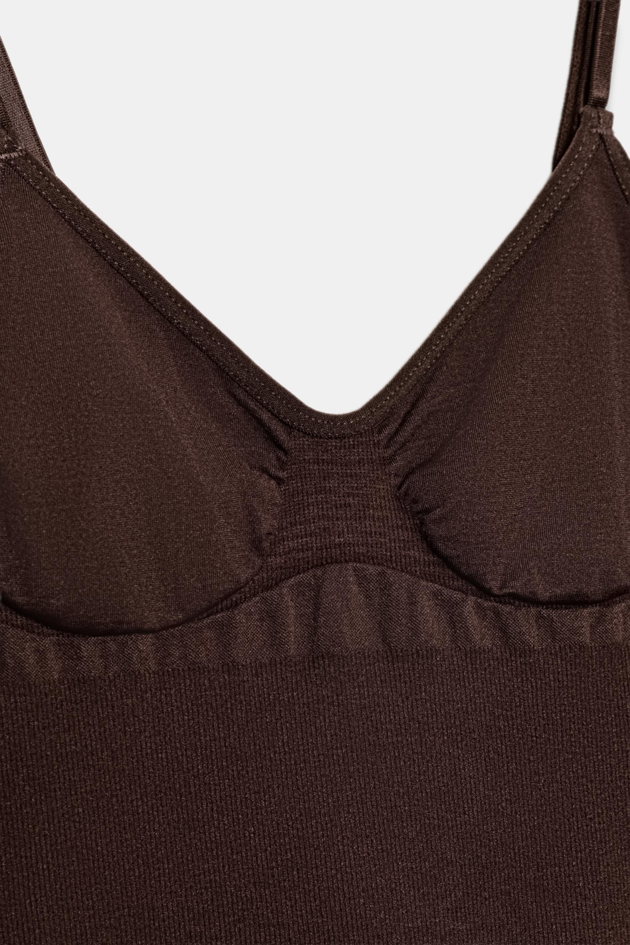 NAHTLOSER BODY MIT TRÄGERN | Zara DE