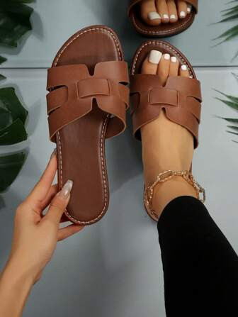 Women's Snake Pattern Embossed Flat Slippers | SHEIN