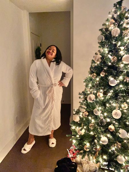 Cozy winter essentials. Loving this plush robe and comfy bed slippers

#LTKSeasonal #LTKHoliday #LTKGiftGuide