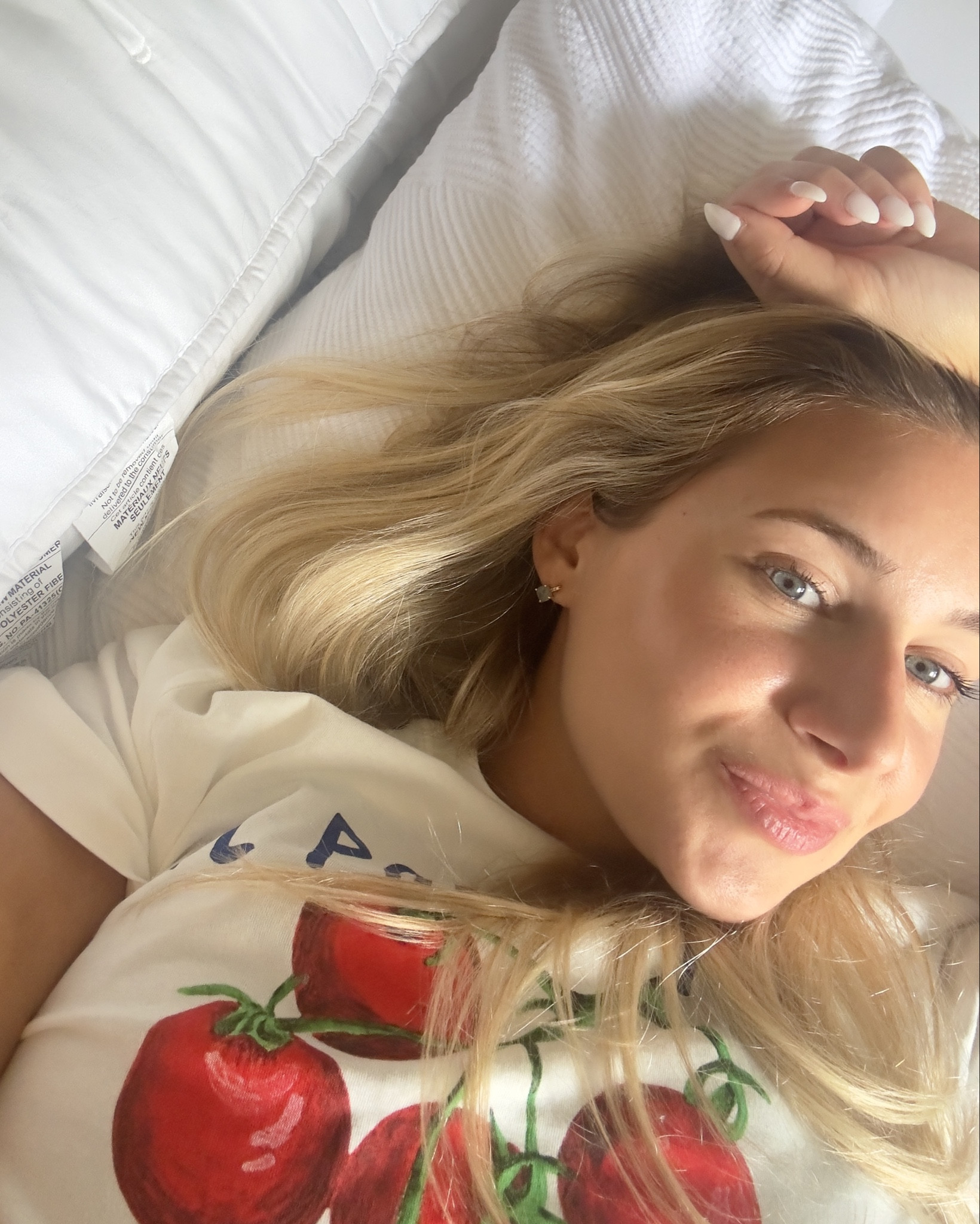 Very happy with my new “jeans”. Top is from H&M but it’s sold out- will link as soon as it comes back in stock 💕
Also sharing the new makeup line that I’m currently obsessed with 

#LTKSaleAlert #LTKFindsUnder50 #LTKFindsUnder100