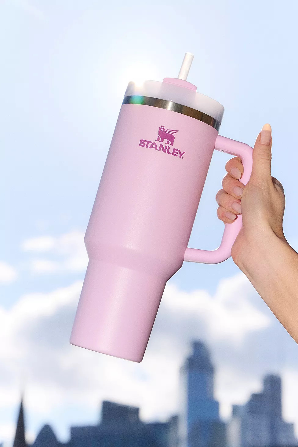Stanley Cherry Blossom Quencher H2.0 FlowState 1.2L / 40oz Tumbler | Urban Outfitters UK