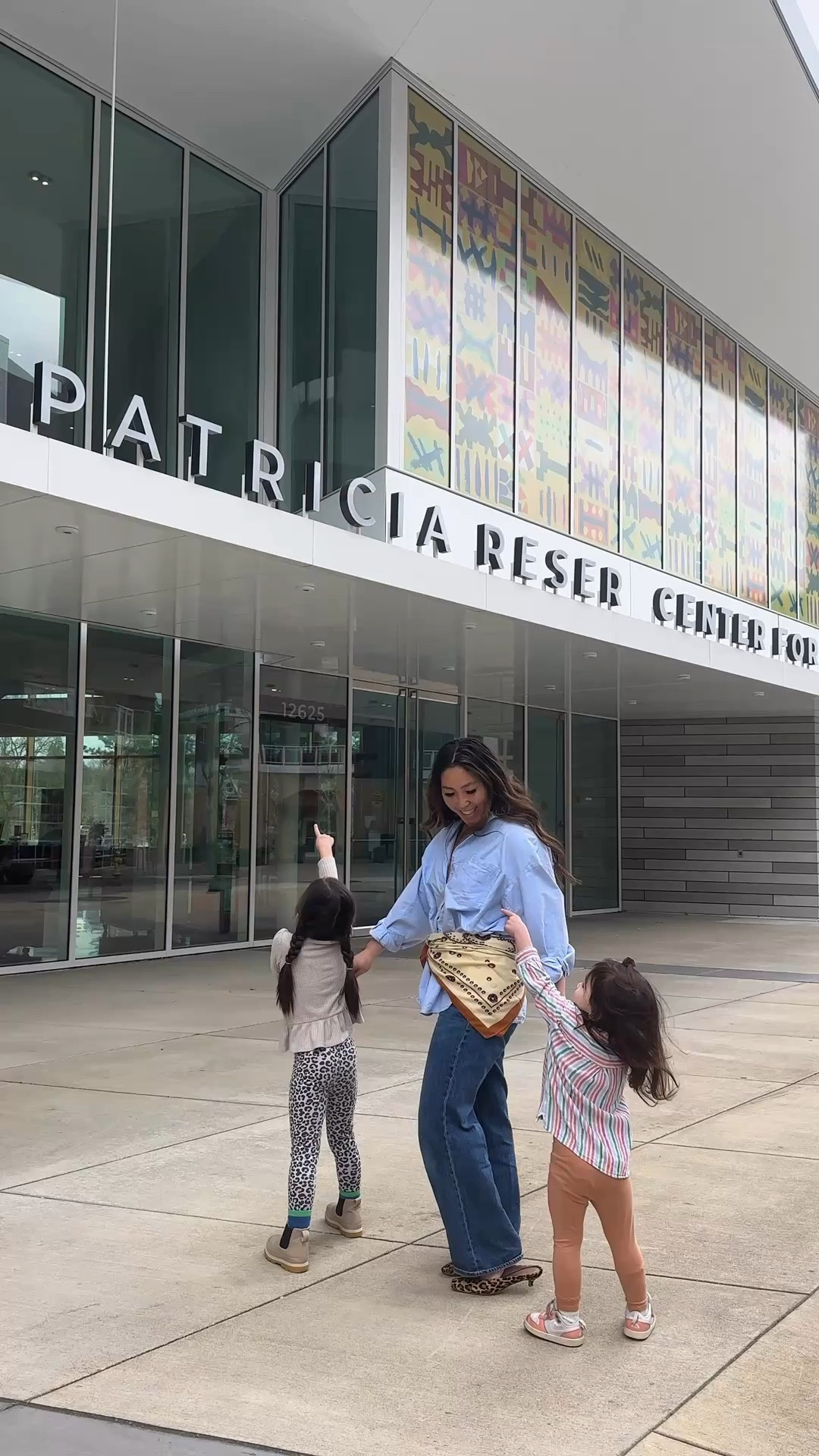 👔: @DISSH 
🧣: @ellapcobb Amazon find!
👖: denim forum @Aritzia 
👡: Matisse 
Your next family date night starts in the heart of the Tualatin Valley 🎭

Catch a live show at The Reser—from music to dance to theater, there’s always something worth seeing.

Then swing by Canard for a dinner that’s a little elevated, totally approachable (and yes…get the steam burgers 🍔).

Easy to plan, fun for everyone, and guaranteed to become a repeat night 💫

#TualatinValley #FamilyNightOut #TheReser #CanardPDX #ExploreOregon #DinnerAndAShow


#LTKmomlife #LTKvlog #LTKMidsize