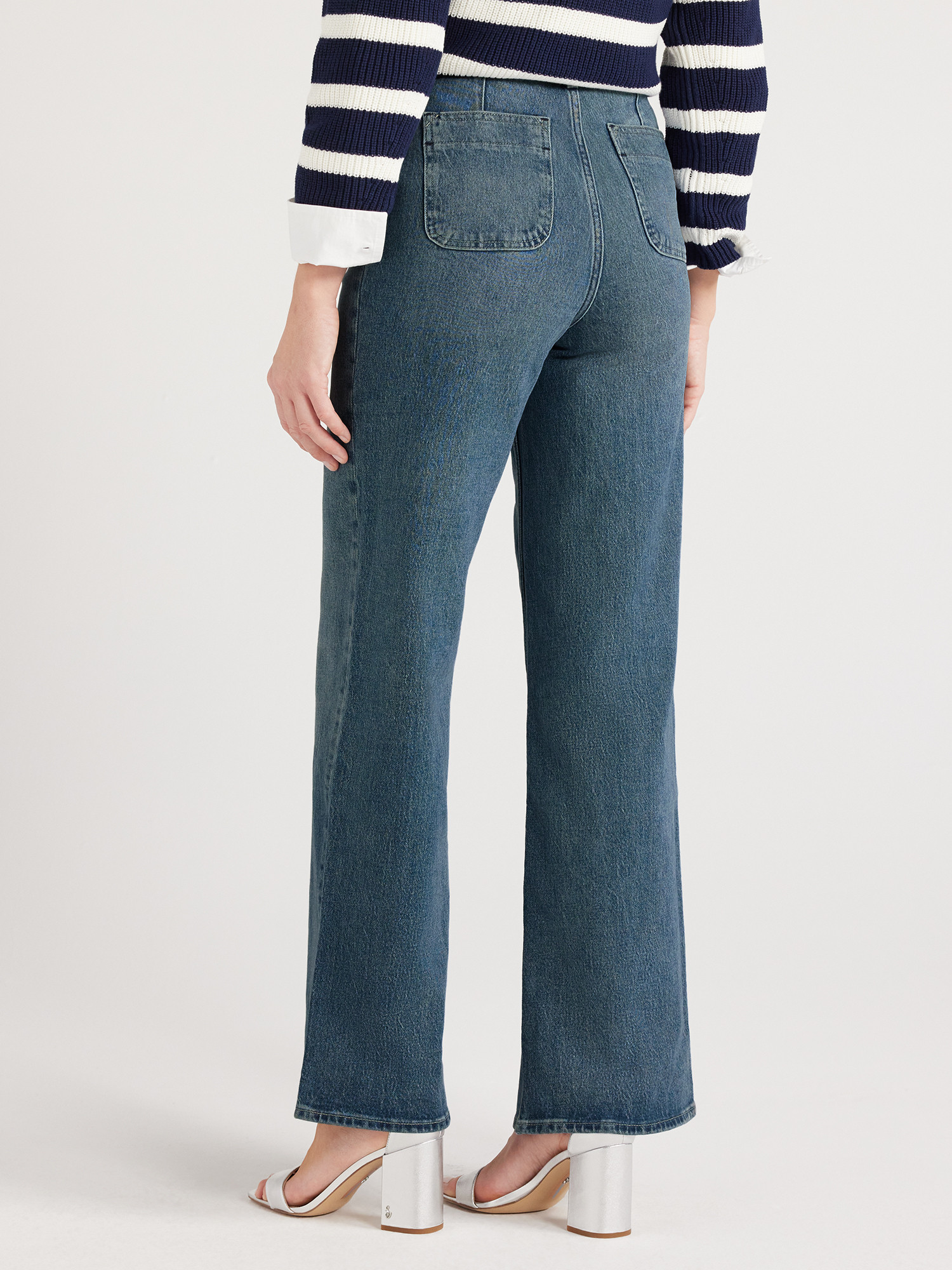 Free Assembly Women's Patch Pocket Wide Leg Jeans, 32” Inseam, Sizes 0-22 | Walmart (US)