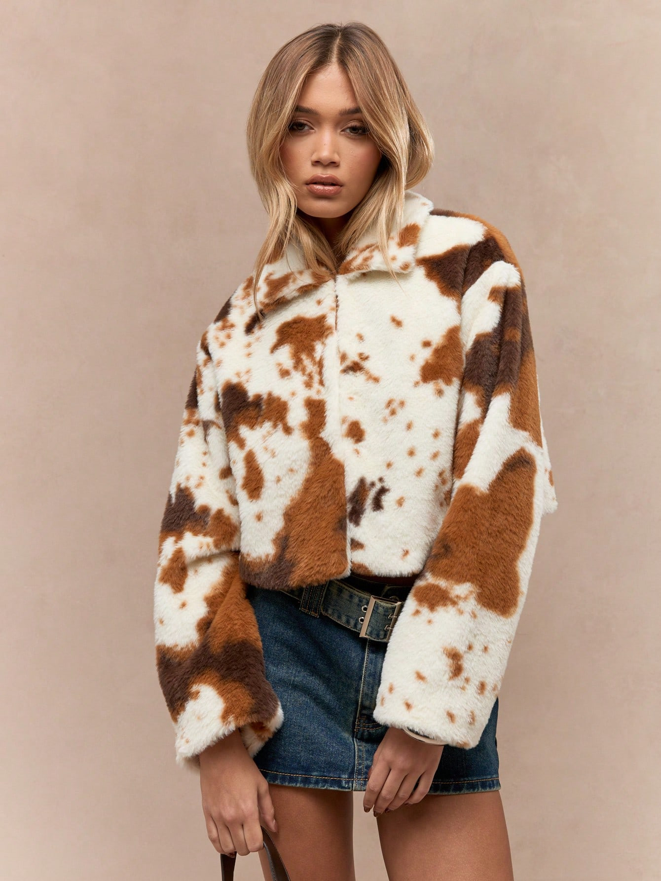 MISSGUIDED Contrast Color Cow Print Drop Shoulder Furry Jacket | SHEIN USA | SHEIN