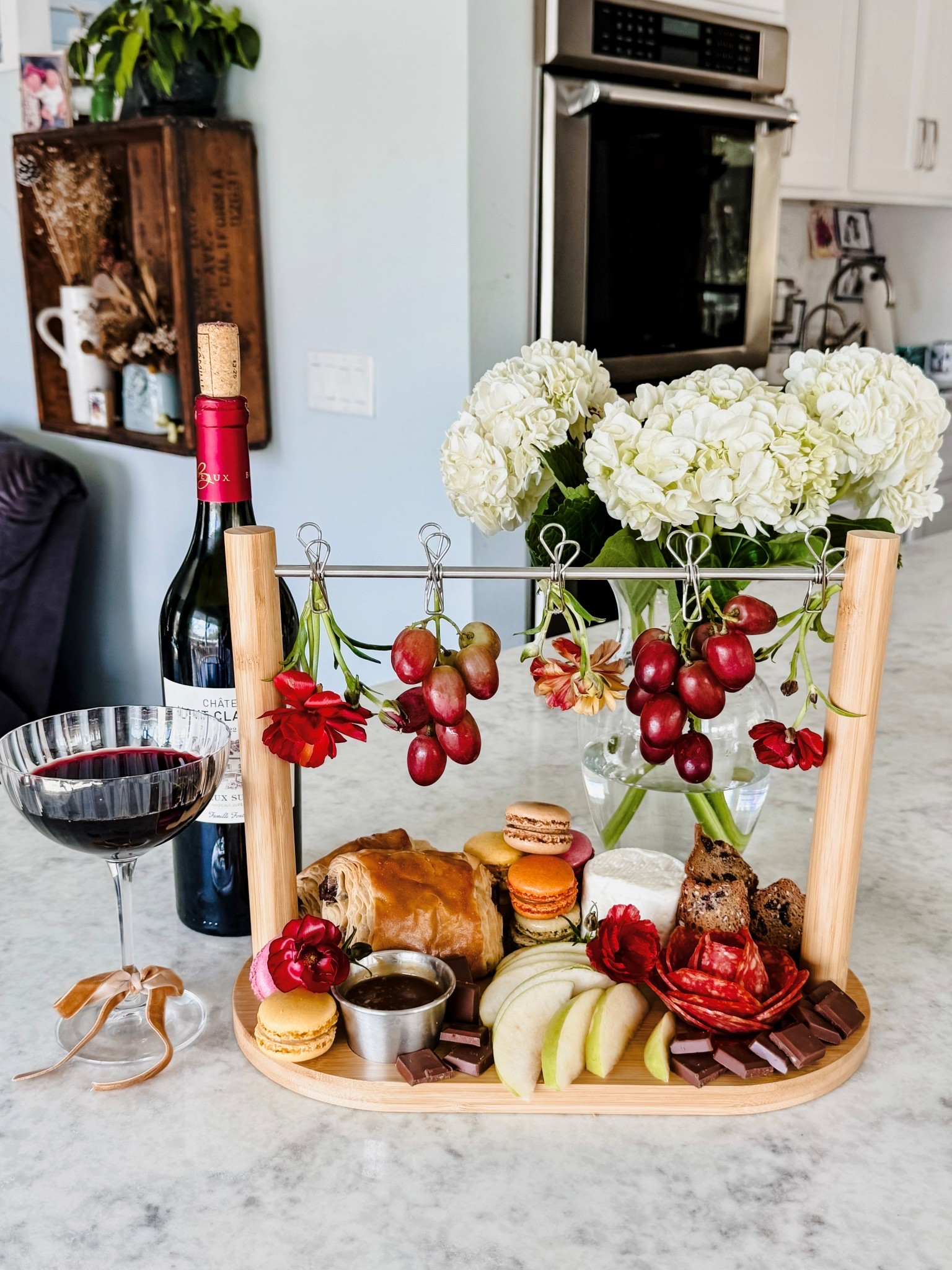 Hanging Charcuterie board 🍇✨

#LTKSeasonal #LTKHome #LTKFallSale