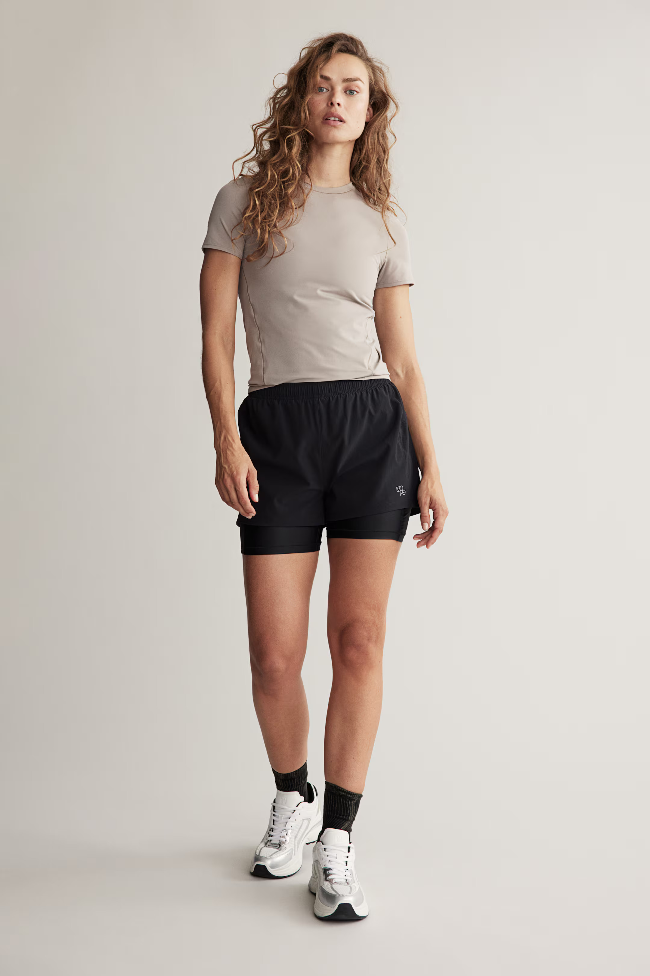 Sports top in DryMove™ | H&M (UK, MY, IN, SG, PH, TW, HK)