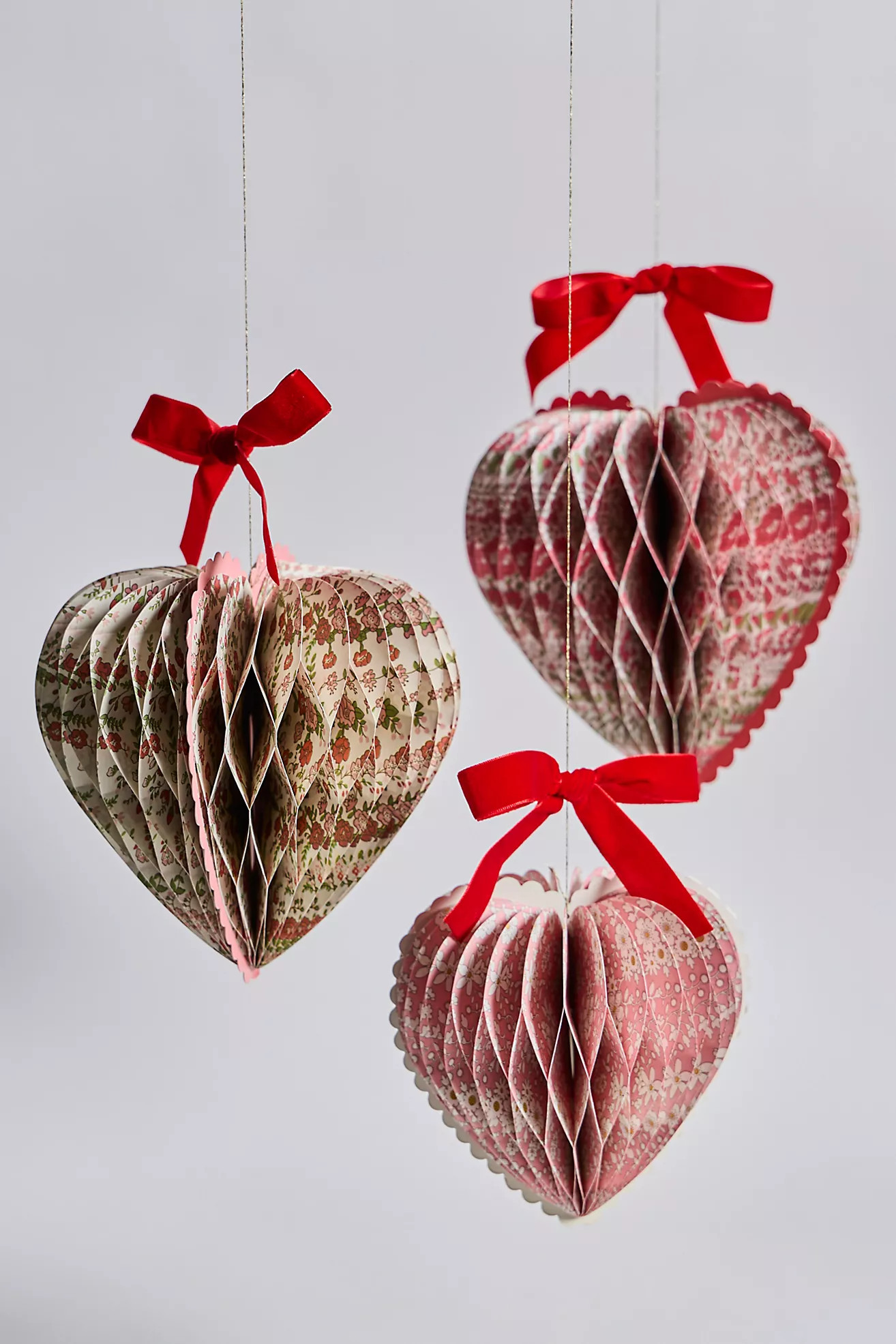 Meri Meri X Liberty Paper Honeycomb Heart Decorations | Free People (Global - UK&FR Excluded)