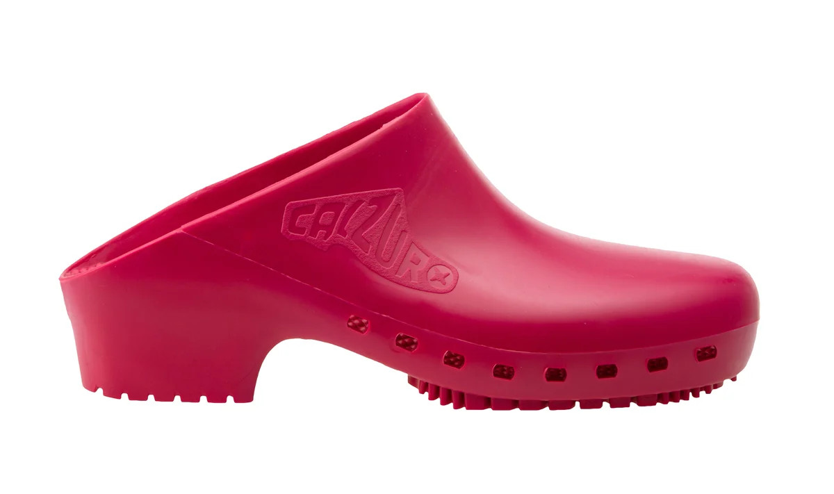 Maroon Work Clogs | Slip-Resistant & Anti-Static Shoes | Calzuro | Calzuro
