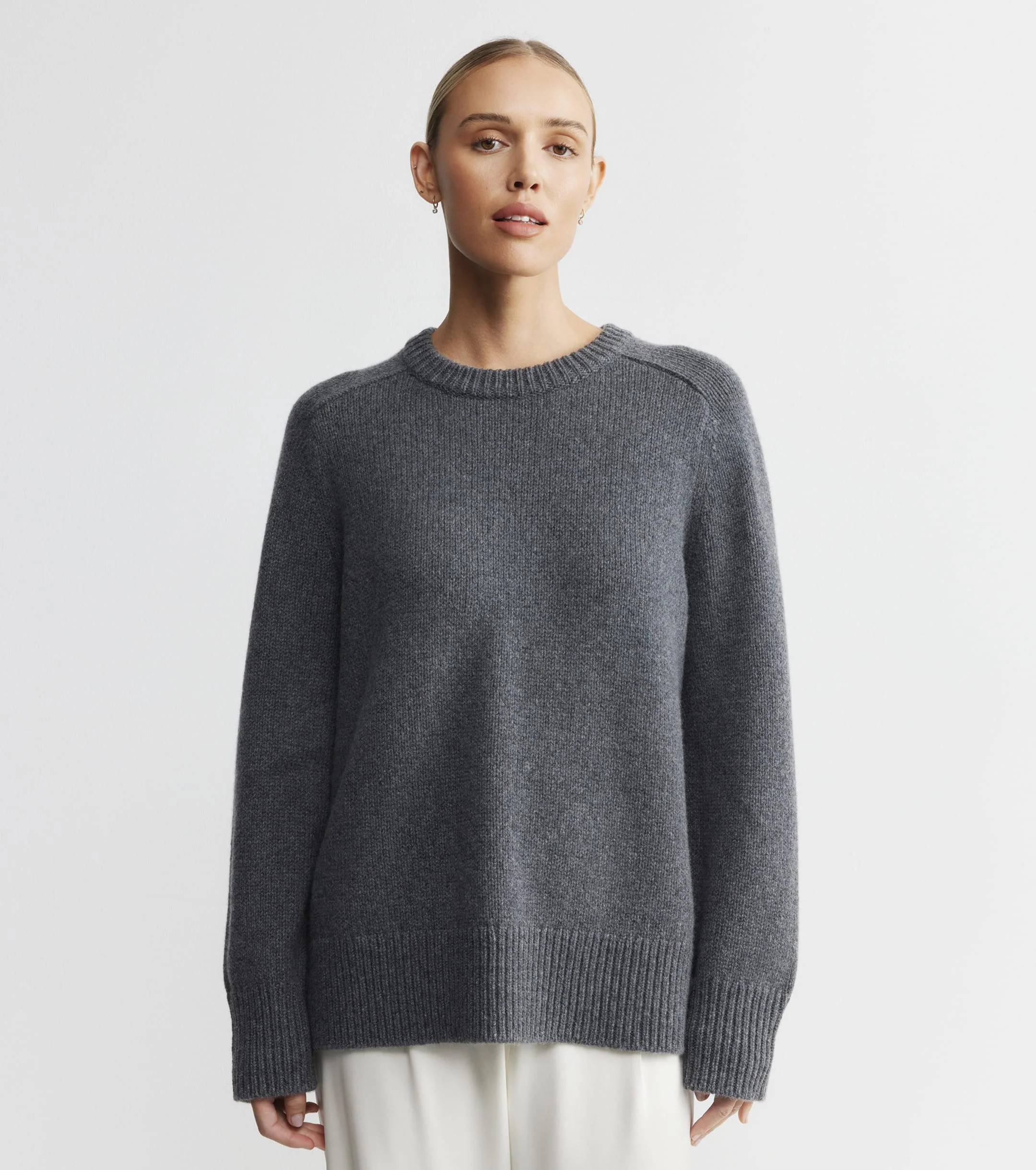 Luxe Cashmere Saddle Crew Sweater - Graphite | Elle & Riley