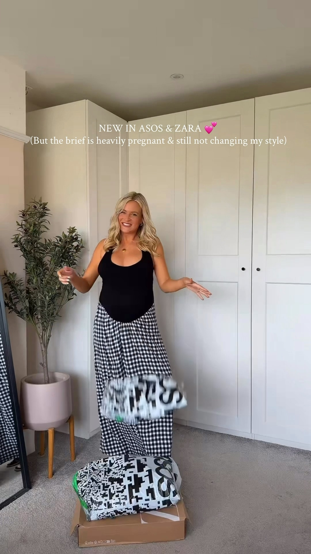 New in ASOS & ZARA ☀️ (but the brief is heavily pregnant & still not changing my style) wearing size small xxx

Summer outfits, pregnancy outfits, bump friendly outfits

#LTKsummer #LTKuk