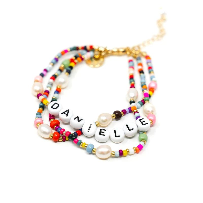 Customized Rainbow and Pearl Beaded Bracelet | The Sis Kiss