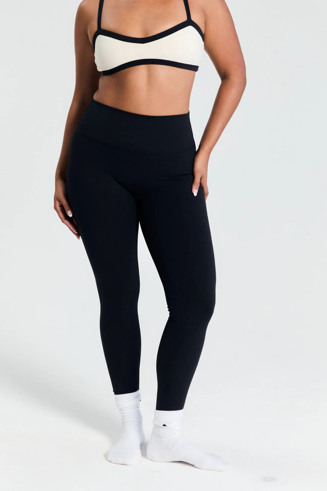 Black Scrunch Legging | All for Mimi