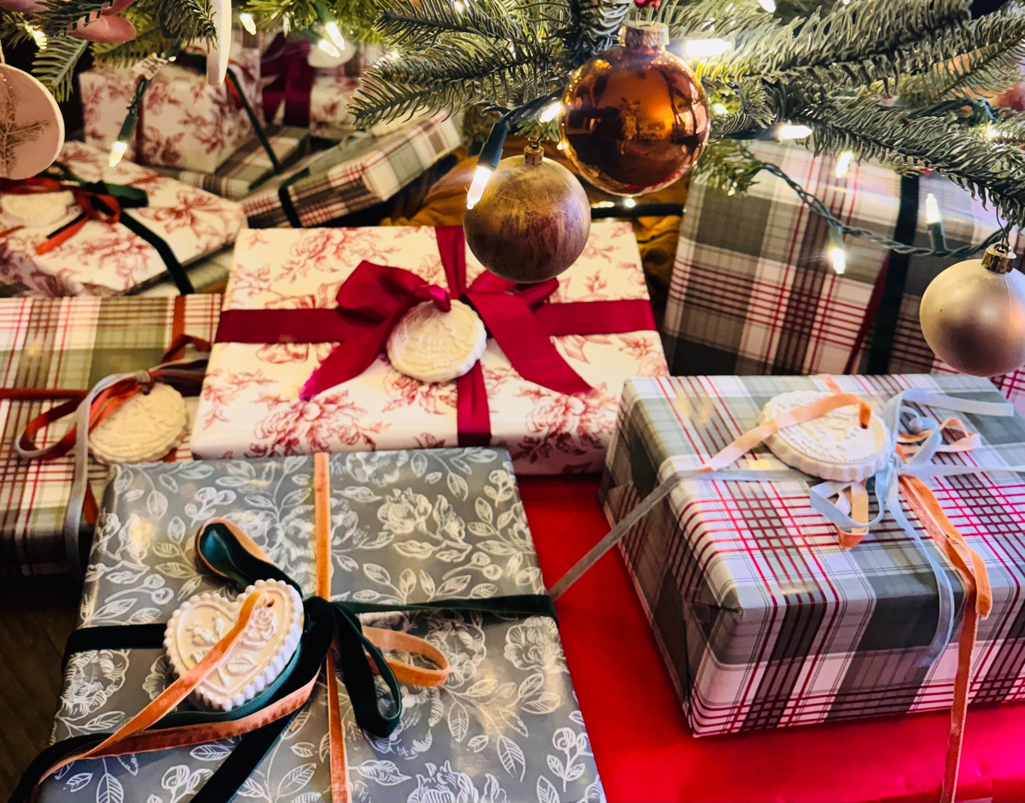 Vintage inspired gift wrap finds 

#LTKHoliday #LTKHome #LTKSeasonal