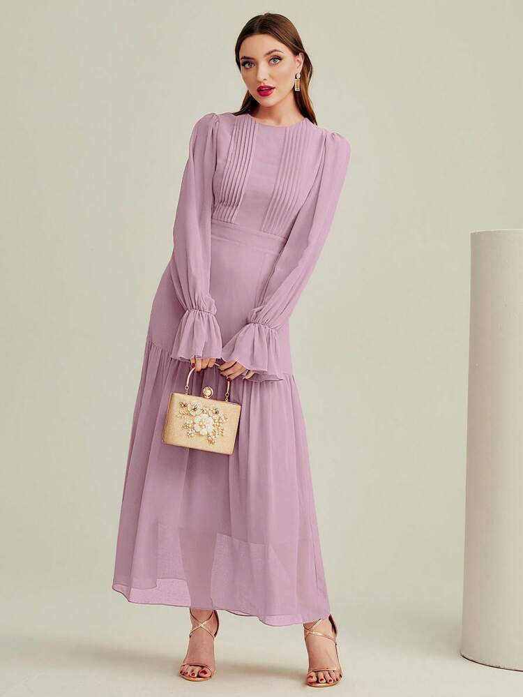 $24.39  
        $30.49
       
        -
      
      20%
            
        4.89
       
    ... | SHEIN