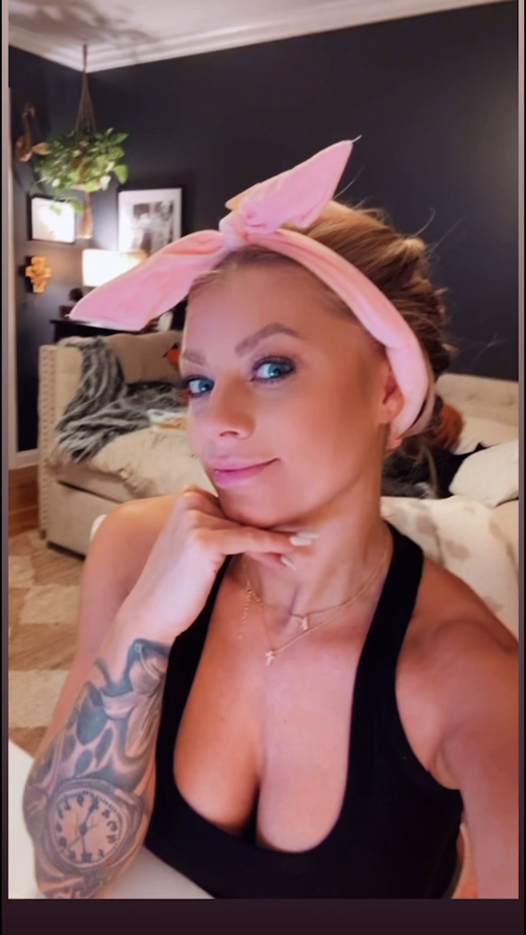 I’m late to this party, I know. But SLEEPY TIES?!! The best. Zero heat, zero damage, beautiful results! LOVING that my extensions are lasting longer with less heat + saving time on styling. 

Hair Tips | Hair Care | Hair Extensions | Hair Tools | Hair Extension Care | Sleepy Tie | Heatless Styling 

#LTKGiftGuide #LTKmorningroutine #LTKmomlife