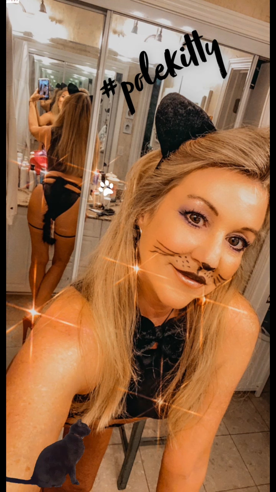 Throwback to my #PoleKitty Halloween look 🐈‍⬛💄🖤
Still one of my favorite pole class costumes — sleek and playful 😅

Would you dare to wear this on stage or in class?

#ad #halloweenvibes #fitnessfashion #polefit #halloweenlook #polefitness #throwback 

#LTKHalloween #LTKFindsUnder50 #LTKSeasonal