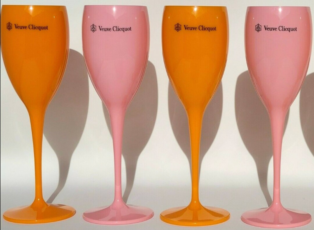 Veuve Clicquot Champagne Flutes x 4 | Etsy (US)
