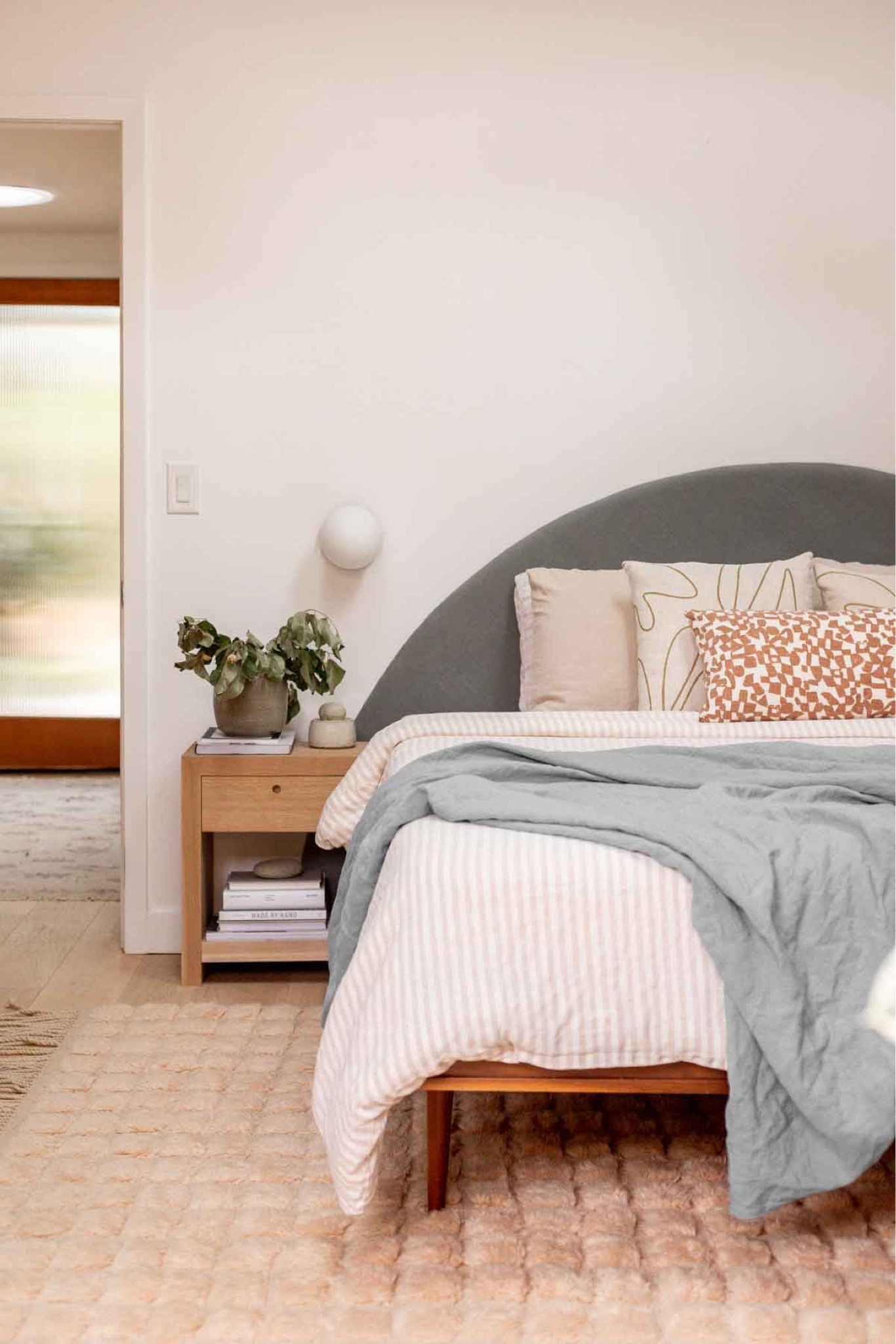 When the weekend hits and all you wanna do is sleep. 🛏️ organic modern bedroom - wood furniture - mid century modern - southern California interiors - linen bedding

#LTKhome