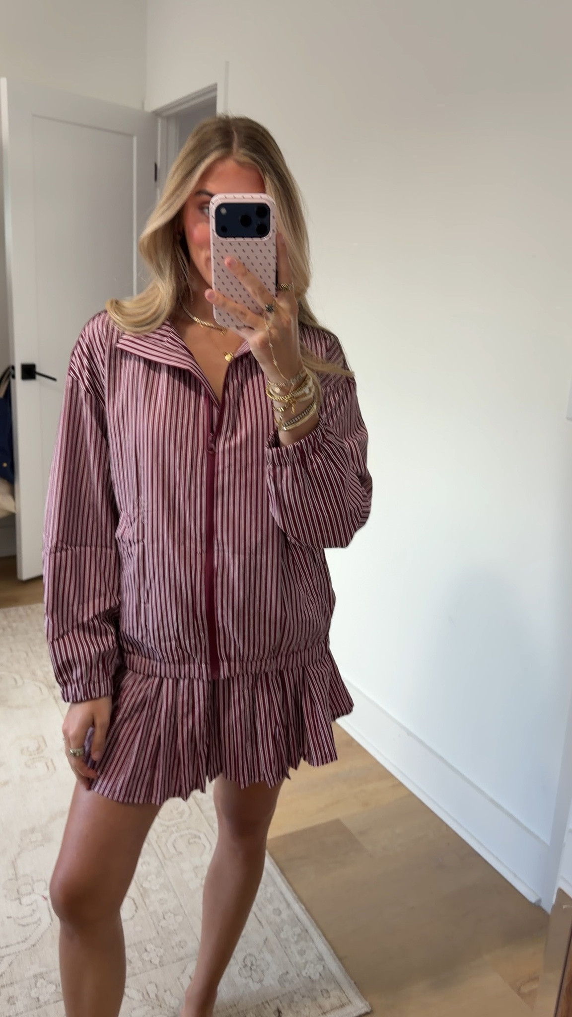 Amazon size small Fisoew Womens Tennis Jackets Striped 2 Piece Outfits Casual Matching Sets
Stand Collar, Zip Up, Long Sleeve, Fall Coat, Pleated Mini Skirts, Oversized, Trendy, Sweatsuits, Golf, Workout, Tracksuits