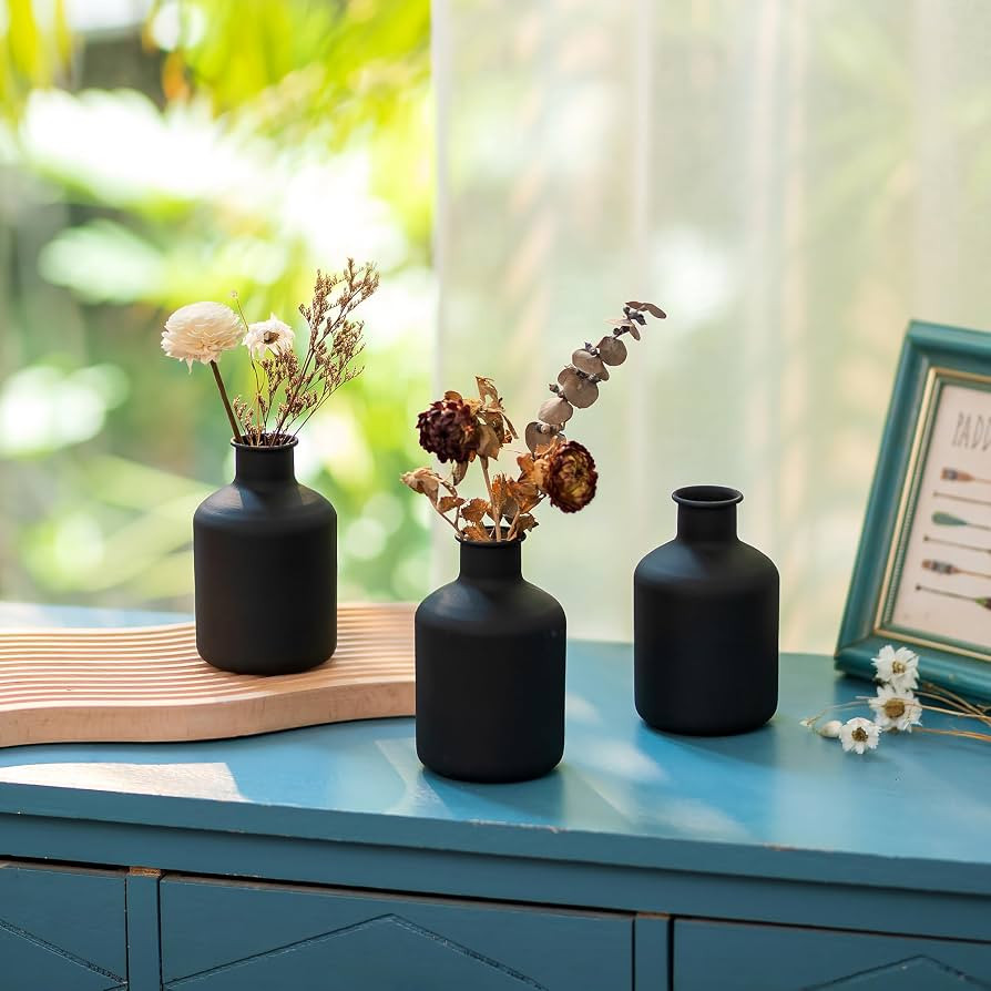 Sziqiqi Decorative Flower Vases Black - Modern Farmhouse Round Vase Metal Mini Rustic Vase for Pa... | Amazon (US)