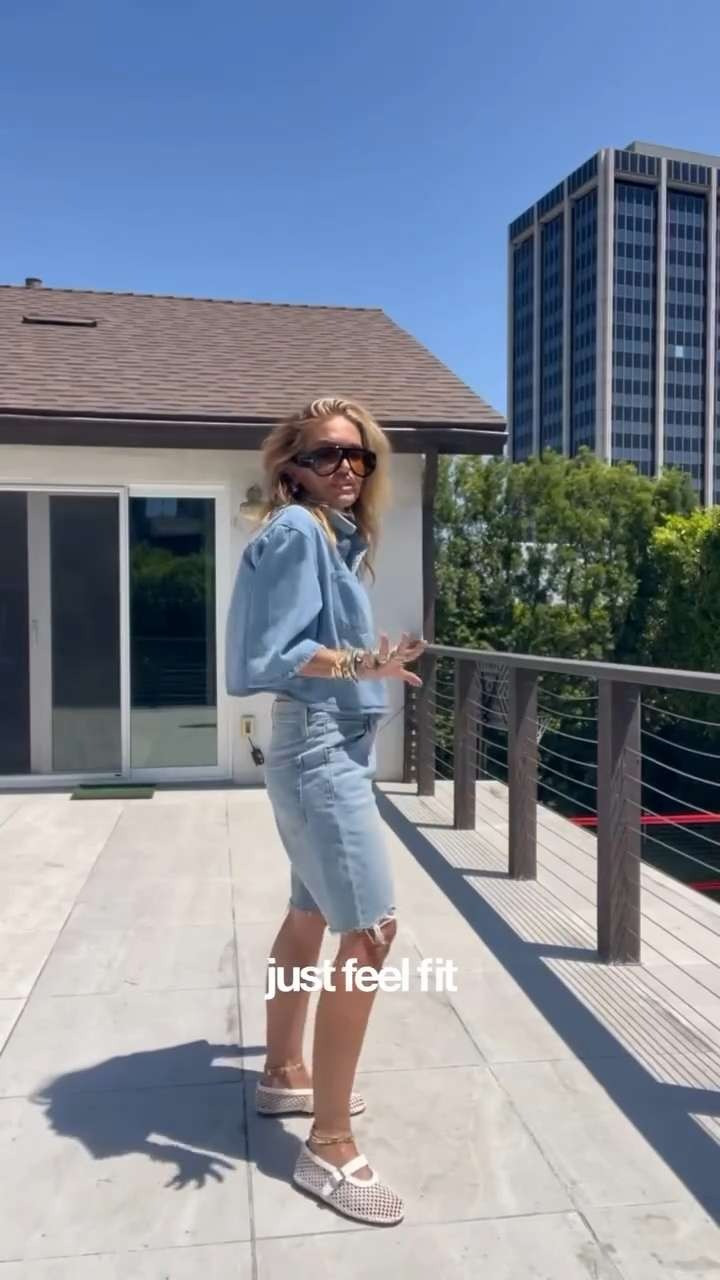 A Canadian tuxedo + look for less tom ford sunnies + my fave ballet flats + this rainbow bag = a very happy Caroline 🌈⭐️🥰🤩 

 #LTKStyleTip #LTKShoeCrush #LTKItBag