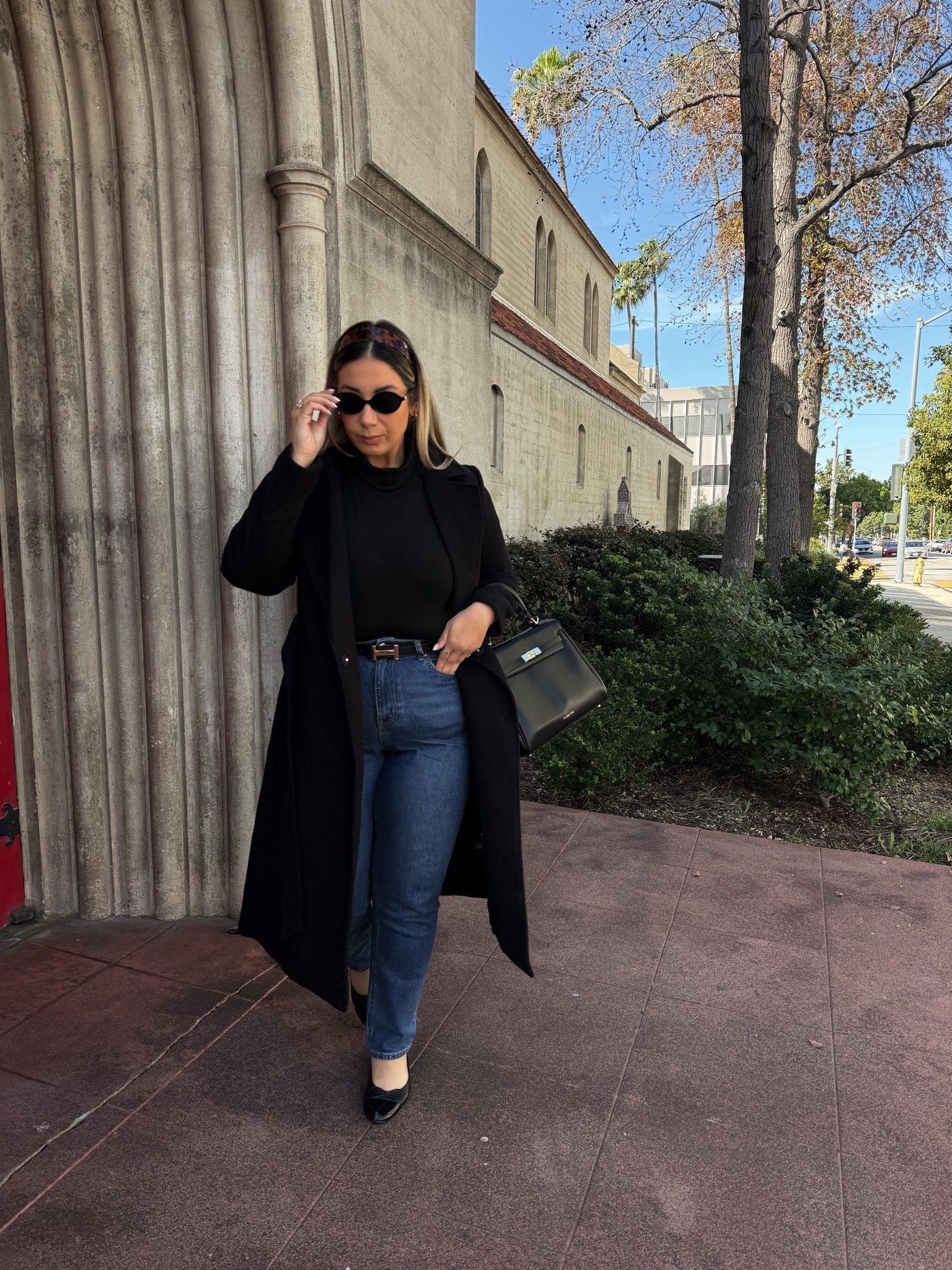 The Carolyn Bessette Kennedy effect 🤍

#carolynbessettekennedy #90sminimalism #quietluxury #oldmoneyaesthetic #grwm

#LTKgrwm #LTKootd #LTKselfcare