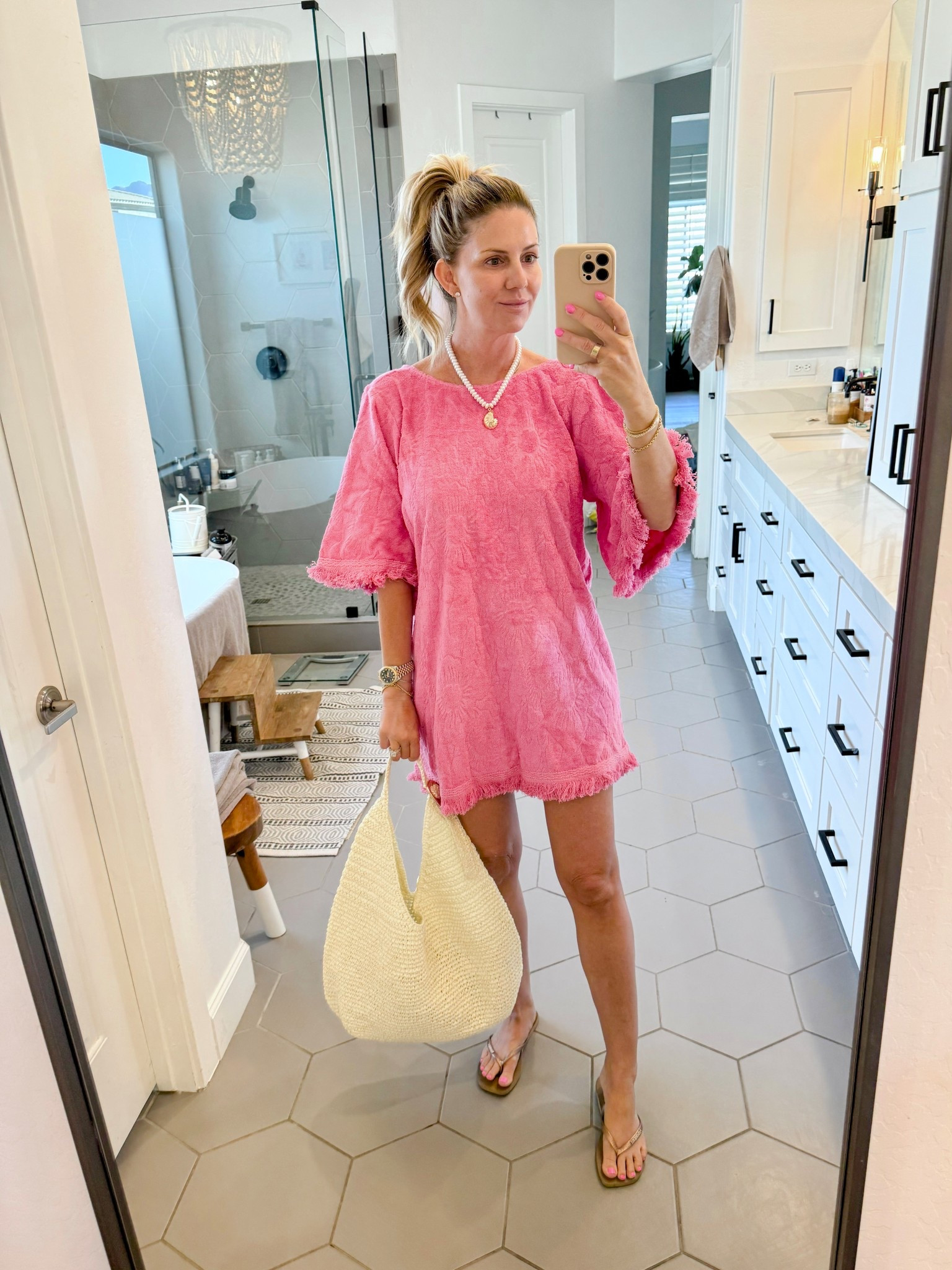 spring break ready

#LTKSeasonal #LTKItBag #LTKStyleTip