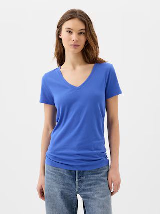 Favorite V-Neck T-Shirt | Gap Factory