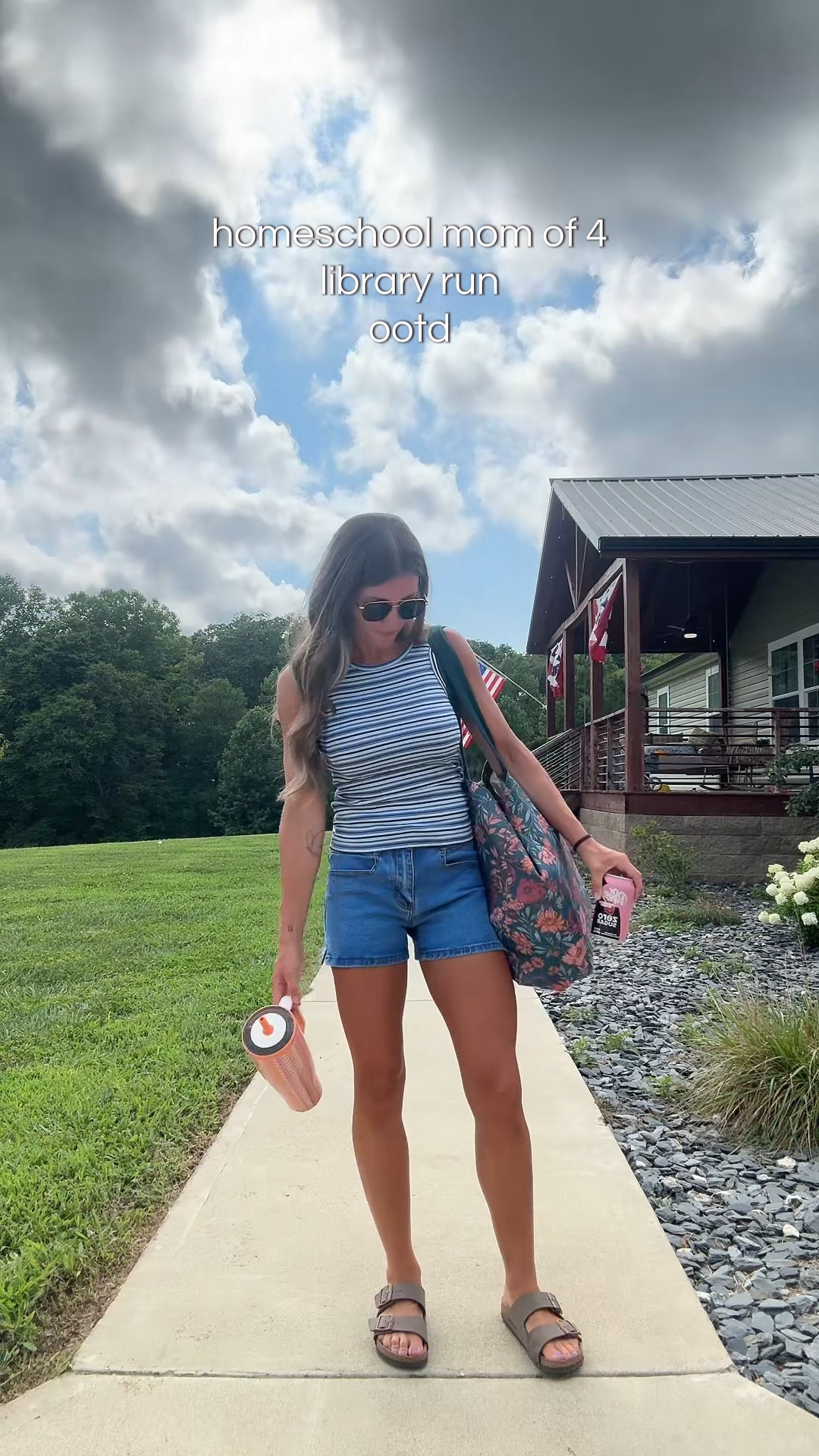 Adding every color of this tank to my cart immediately

#LTKootd #LTKmomlife #LTKdayinmylife