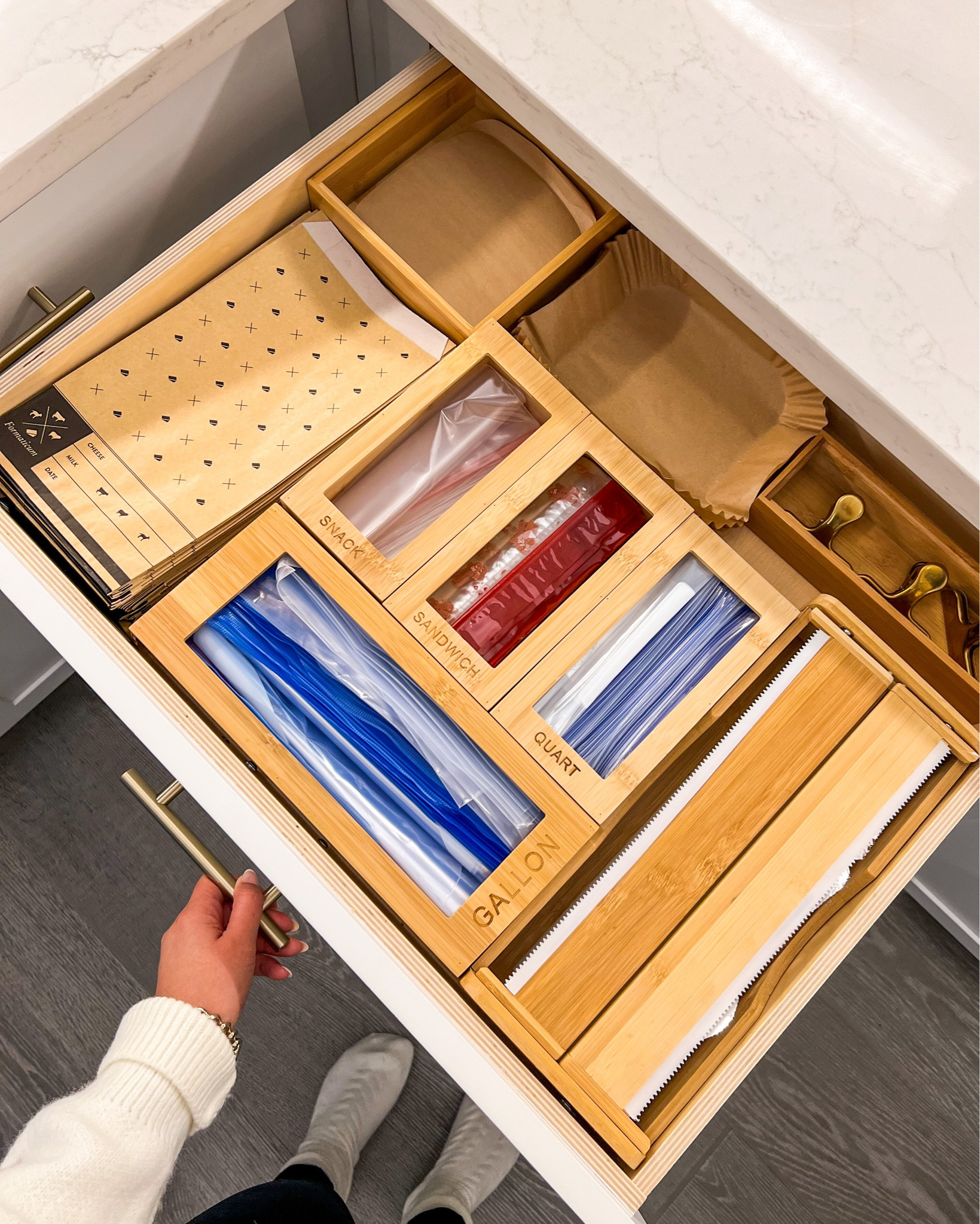 Drawer organizer for foil and zip lock bag organizers. 


Kitchen organization, meal prep, foil, plastic wrap organizer

#LTKFind #LTKhome #LTKunder50