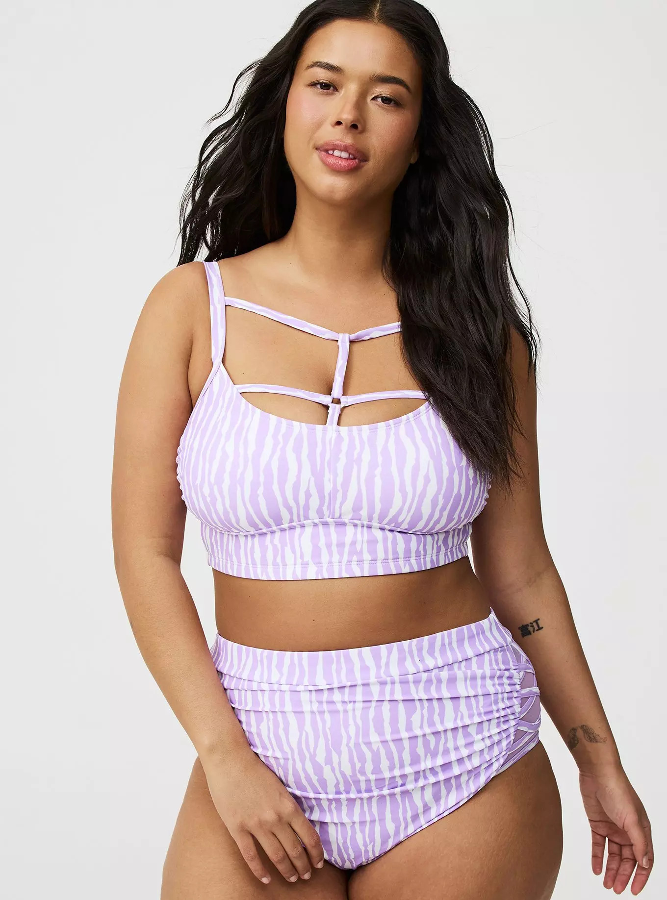 Wire-Free Scoop Strappy Bikini Top | Torrid (US & Canada)
