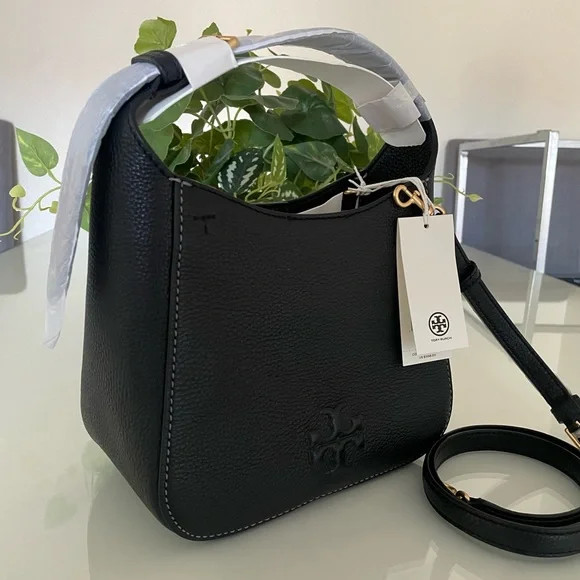 New, authentic thea small bucket bag | Poshmark