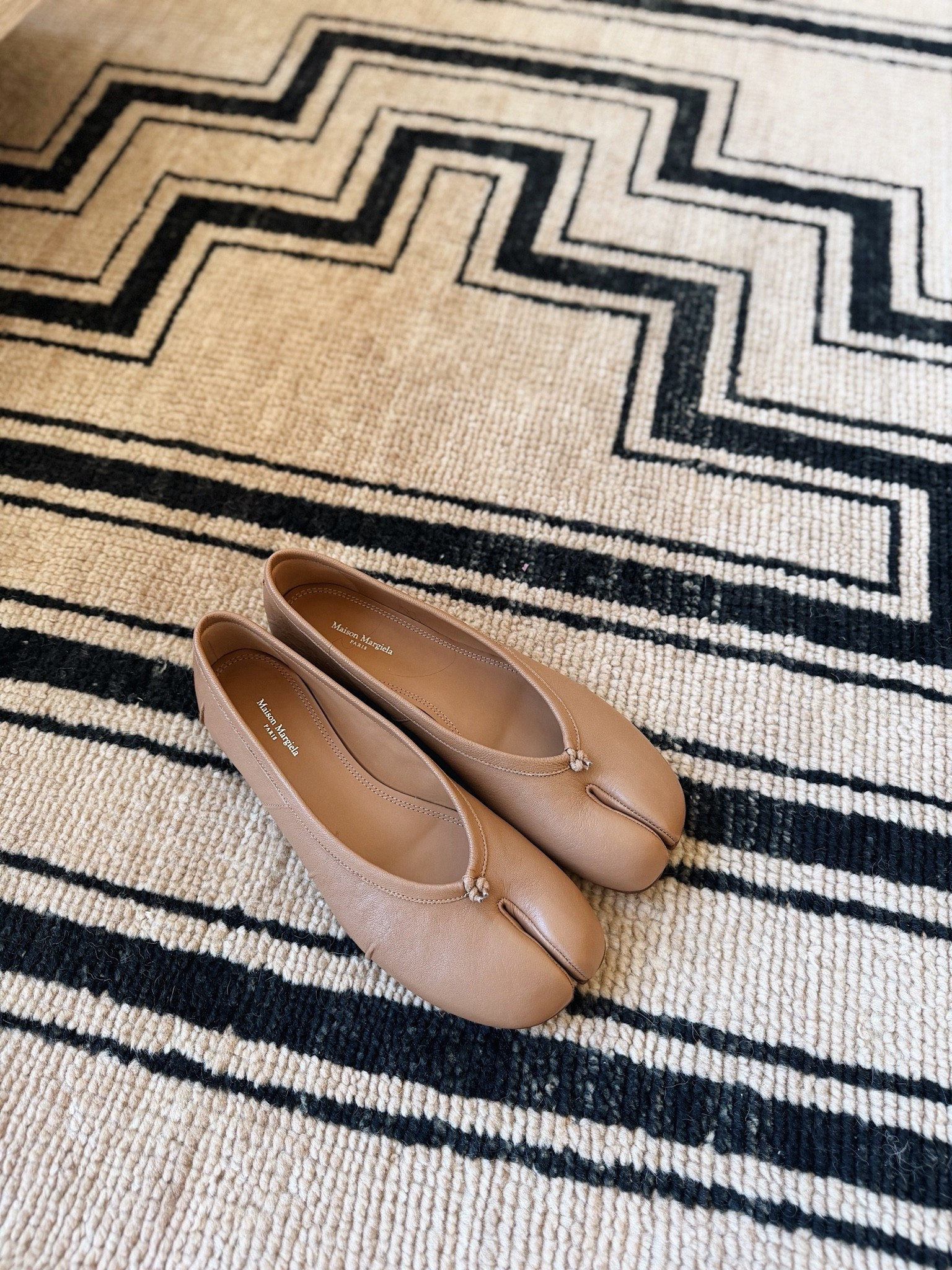 Never thought I’d see the day when I’d want flats shaped as hooves, but damn it, they’re comfortable!!!