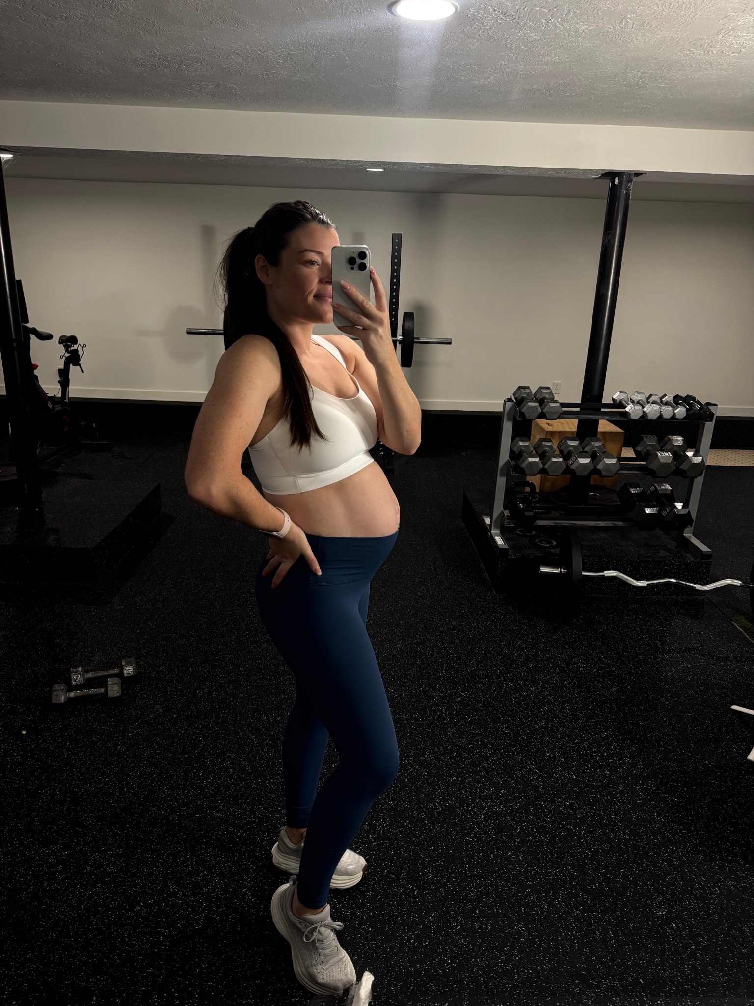 Workout fit that works pregnant AND postpartum 🤌🏼

#LTKBump #LTKActive