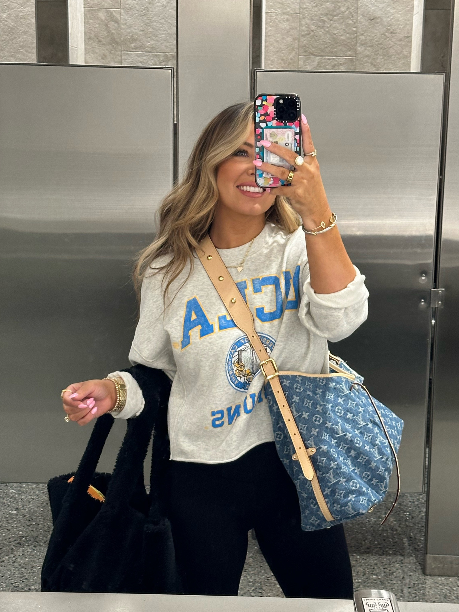 Airport Ready!! This sweatshirt is soooo cozy! 

#LTKstyletip #LTKSpringSale #LTKfindsunder50