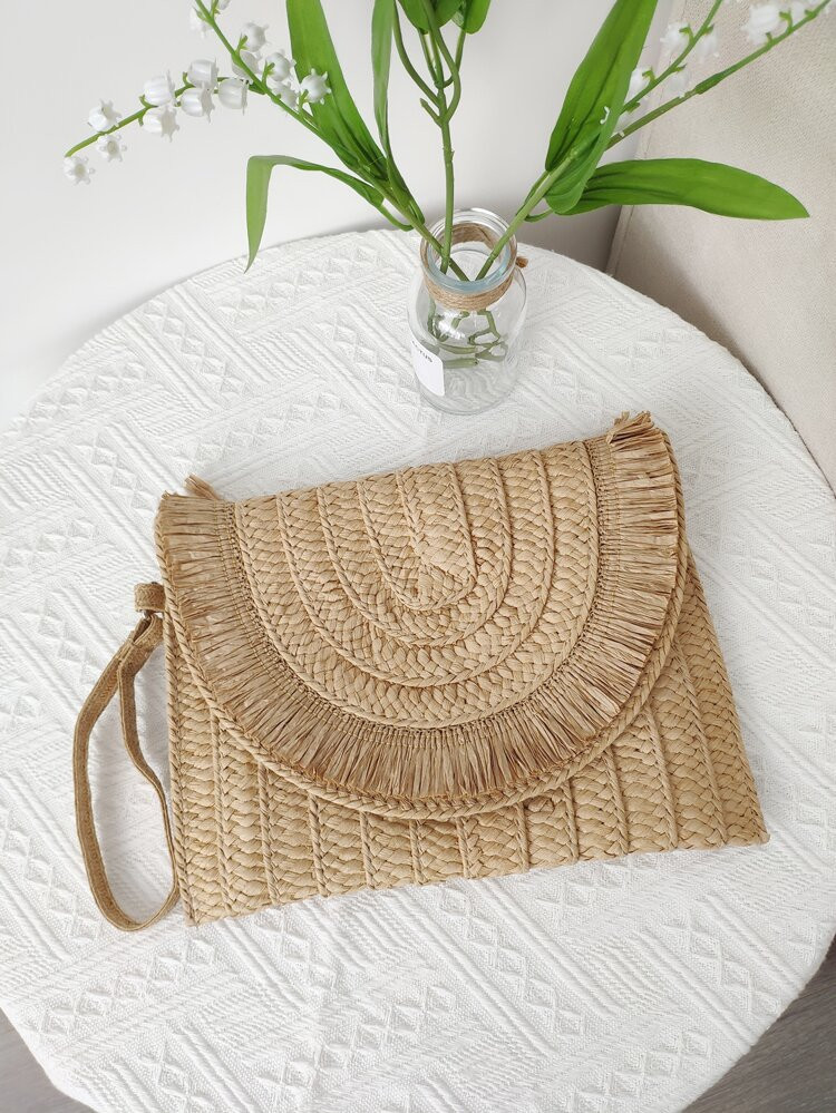 Fringe Decor Straw Bag Paper
       
              
              $10.20        
    (4)
        ... | SHEIN