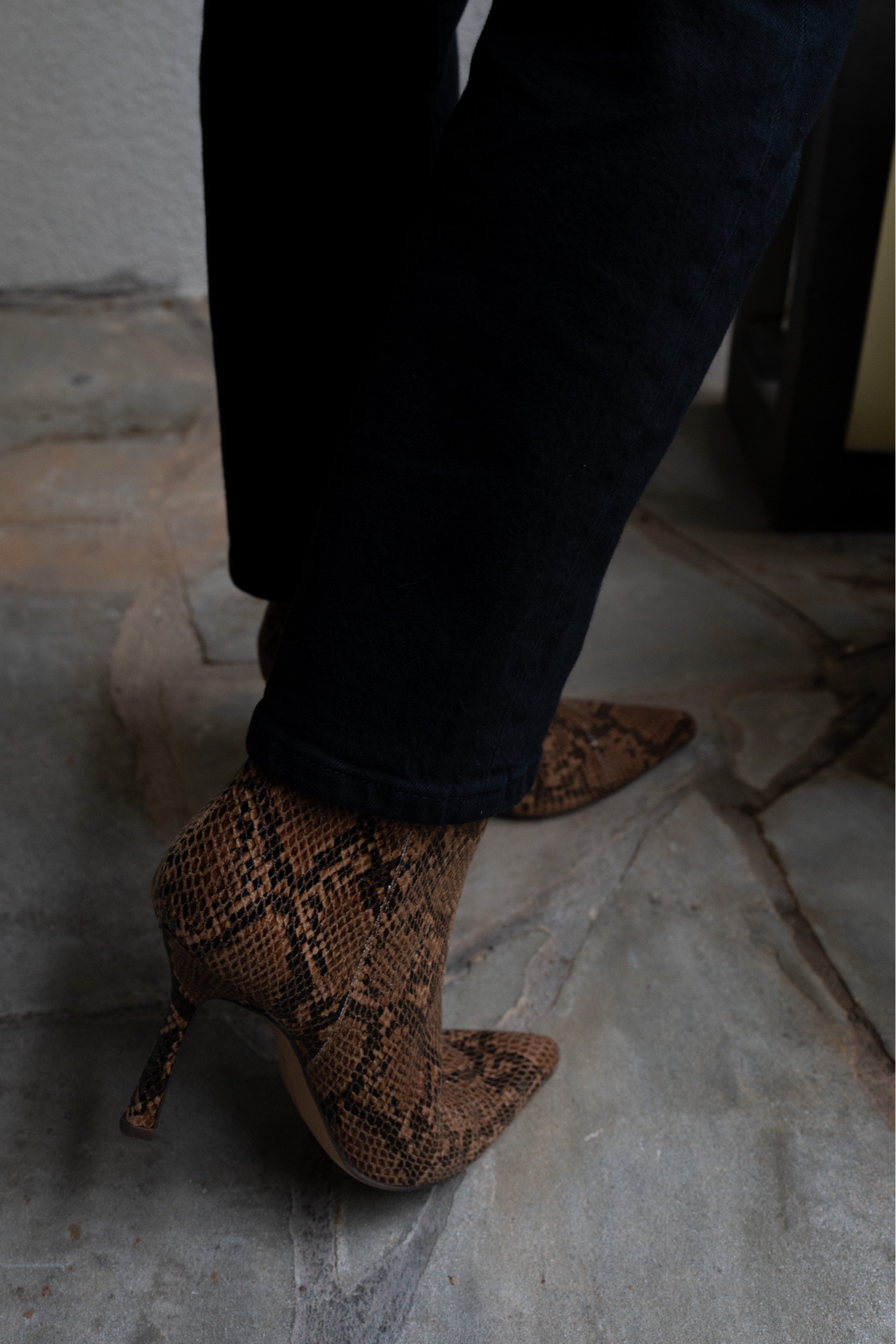 The perfect modern classic Fall outfits and they’re available on Amazon!

House of Valentina, Amazon, Fall fashion ideas

#LTKShoeCrush #LTKSeasonal #LTKStyleTip