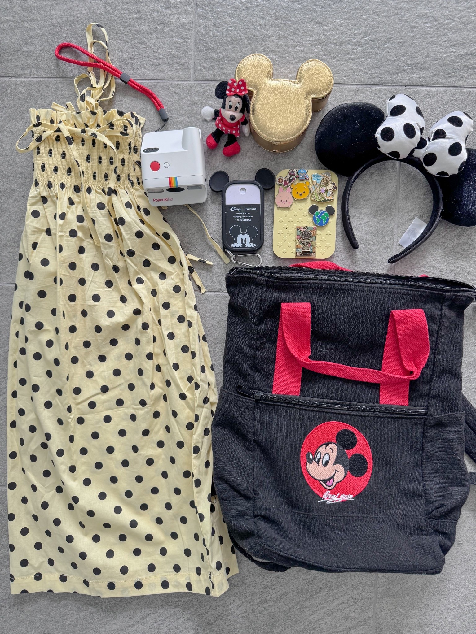 Packing for Disney! Yay!

Disney fit\ travel packing

#LTKTravel #LTKSeasonal #LTKdayinmylife