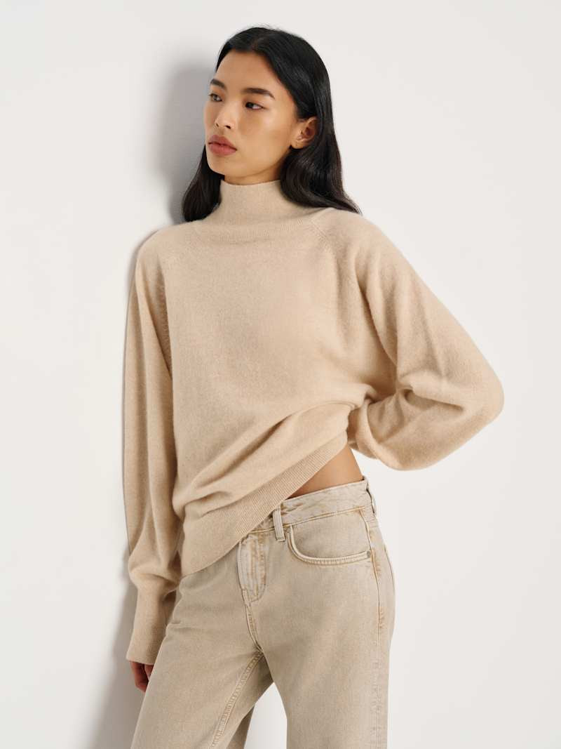 Meritt Cashmere Turtleneck | Reformation (Global)