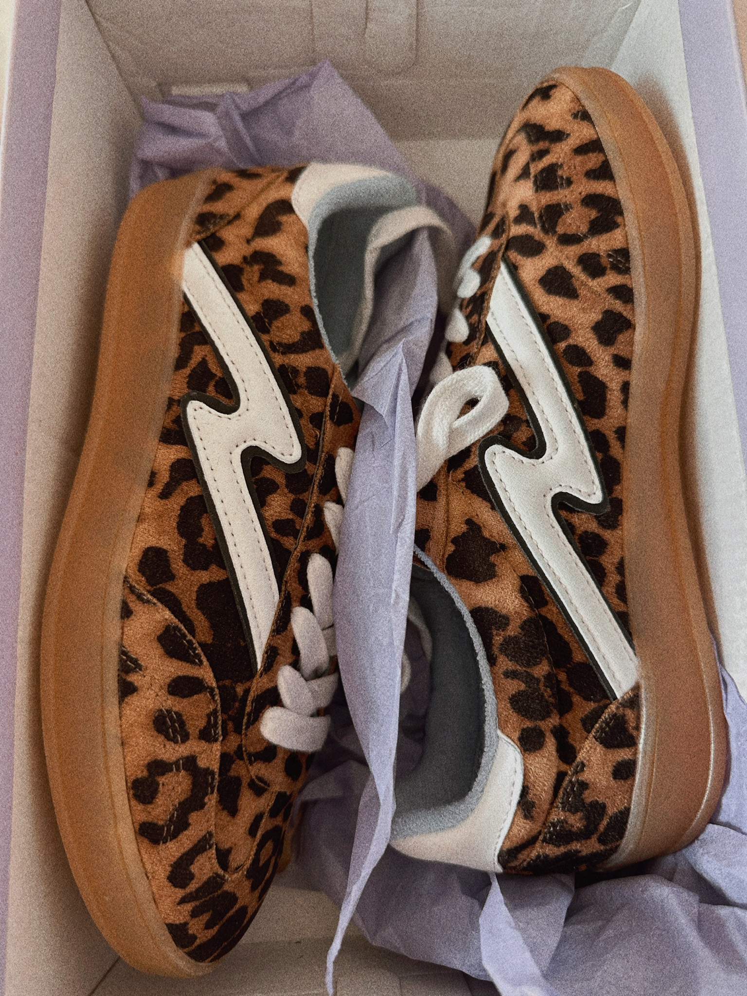 Cheetah sneakers that are actually cute!

fall outfits | fall transitional outfits | fall basics | basics | amazon find | outfit Inspo | fall fit | bump friendly outfits | cute and comfy style | neutral outfits | mom outfit | mom style | minimalist style | capsule wardrobe | capsule wardrobe outfit
I fall style | affordable fall outfits | ways to wear | fall fashion | easy outfit idea


#momstyle #ootd #amazonfashion #amazon #microinfluencer #momfit #ltk #ltkstyletip #amazonfinds #easylook #amazonstorefront #shopwithme #amazoninfluencer #contentcreator #explore #explorepage #affordable #trending #easyoutfits #basics #falloutfit #shopltk 

#LTKStyleTip #LTKU #LTKShoeCrush