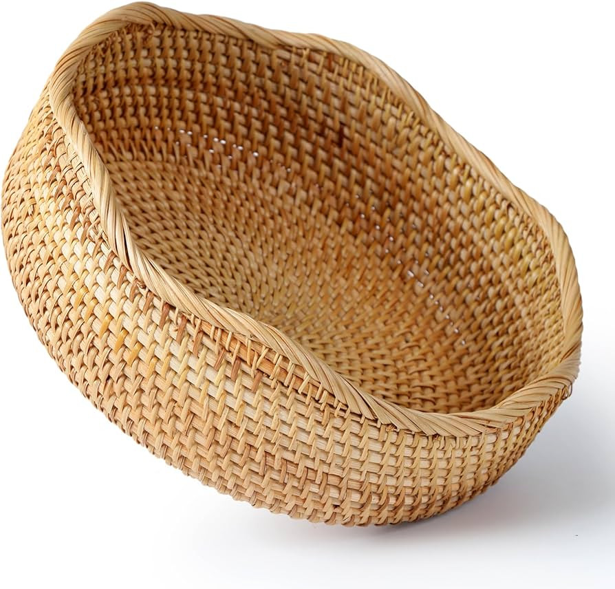 Rattan Scalloped Bread Basket, Round Fruit Baskets, Wicker Storage Bowls, Natural Woven Serving B... | Amazon (US)