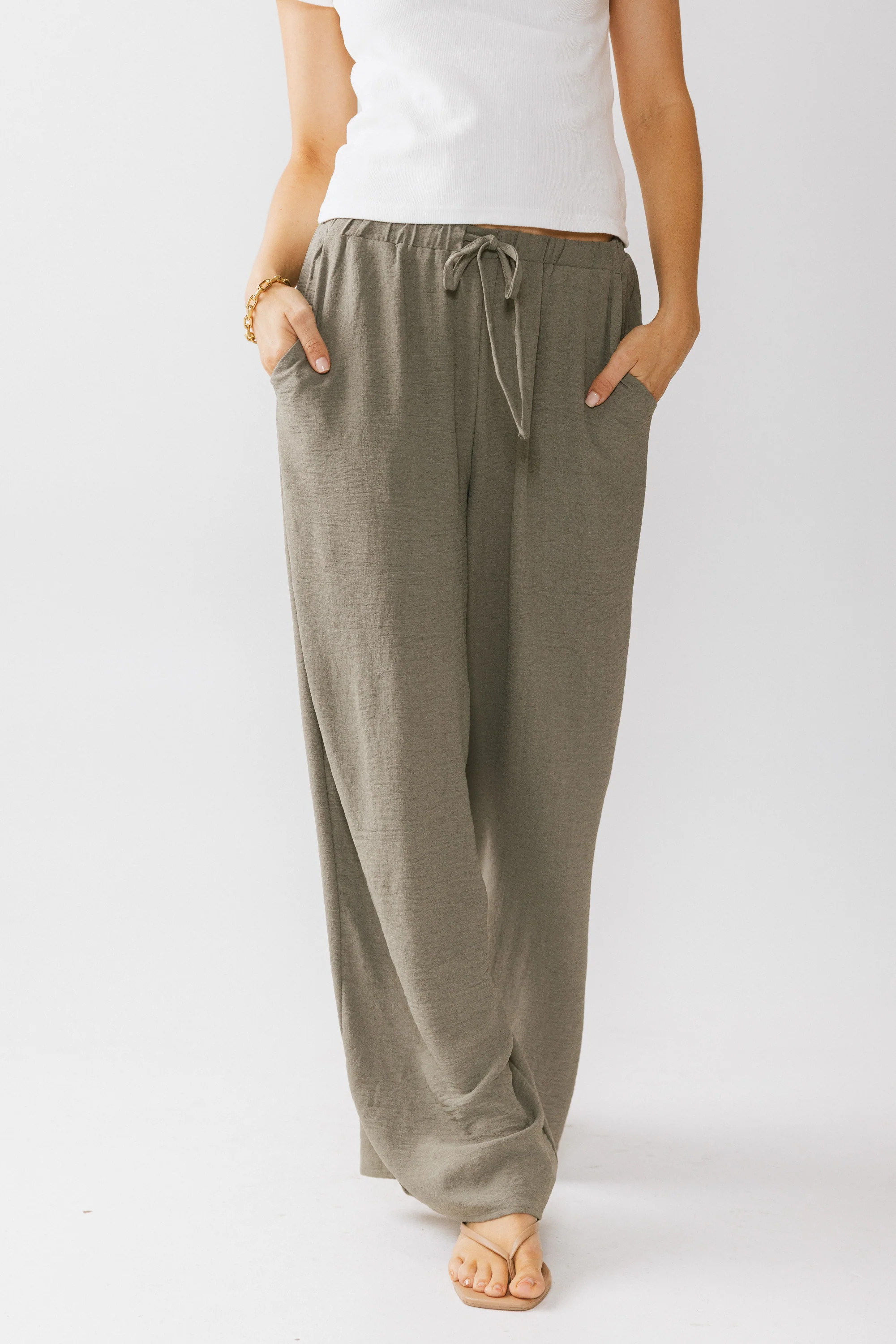 Salma Wide Leg Pants in Olive | Böhme US