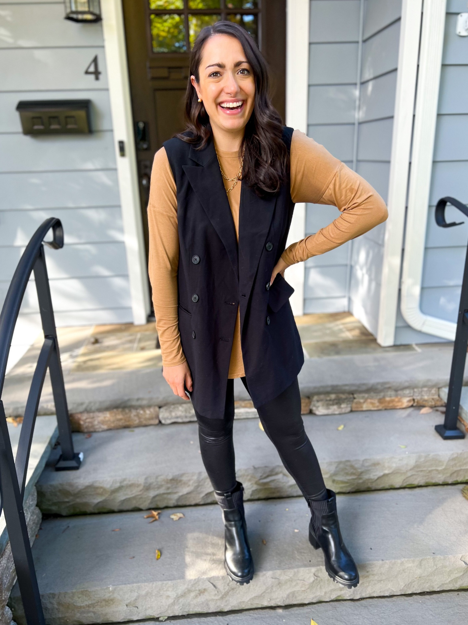 Vest: XS
Luxe tee: XS
Leggings: small
Boots: tts

#LTKSeasonal #LTKstyletip #LTKworkwear