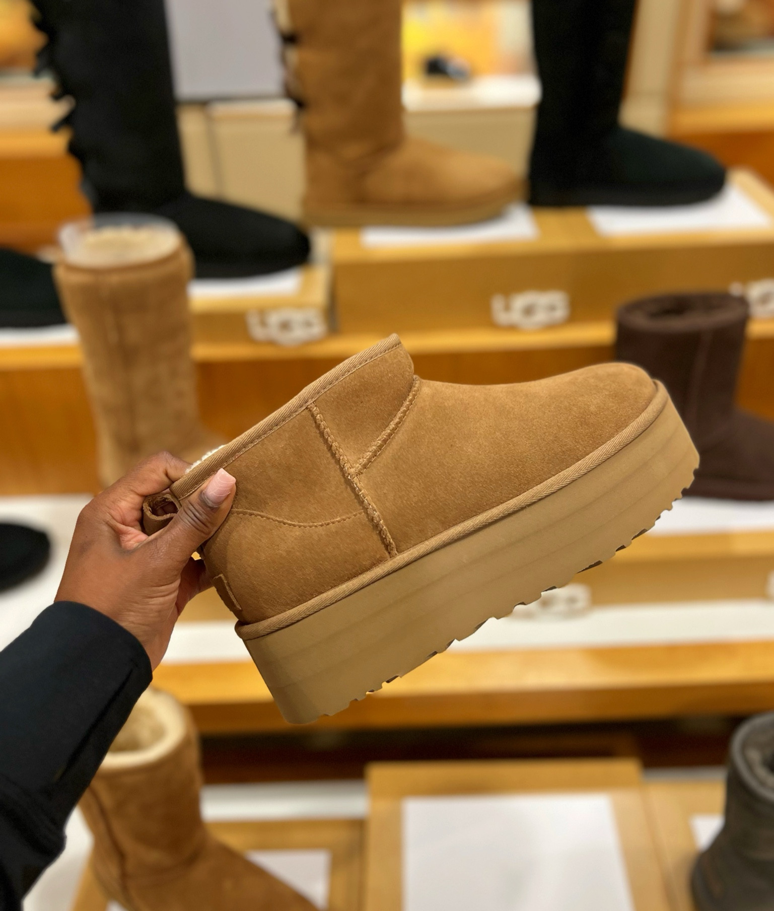 Favorite shoes at the moment 
Uggs: TTS

#LTKGiftGuide #LTKMostLoved #LTKshoecrush